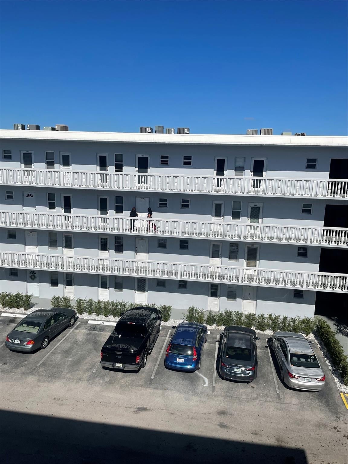 2BR – Condominium at 604 NE 2nd Street #231