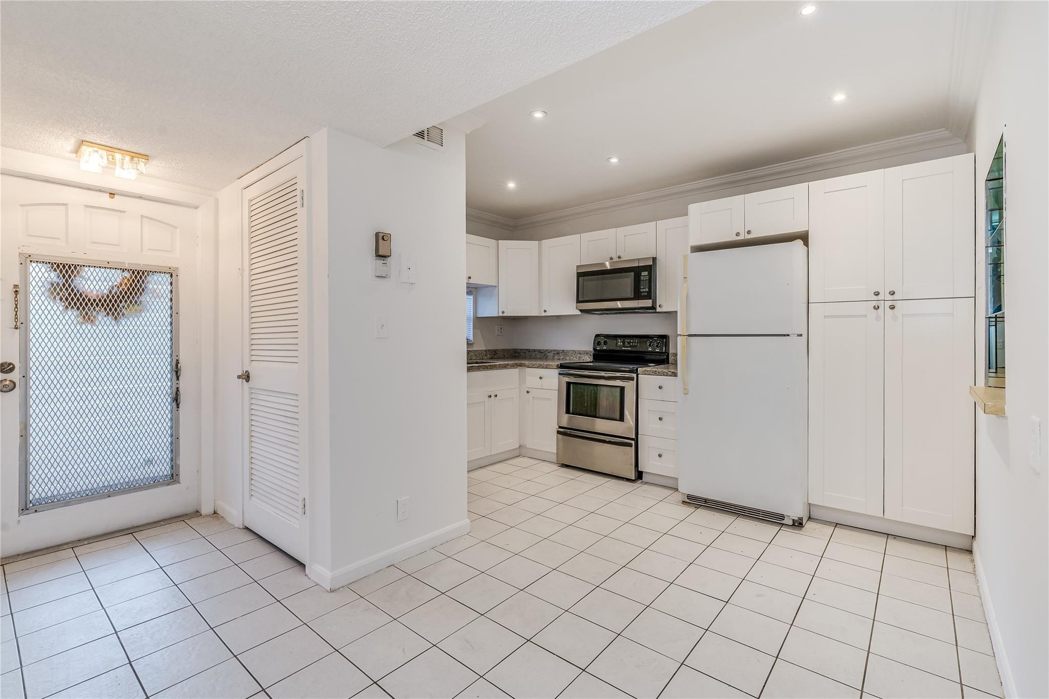 2BR – Condominium at 8940 S Hollybrook Boulevard #307