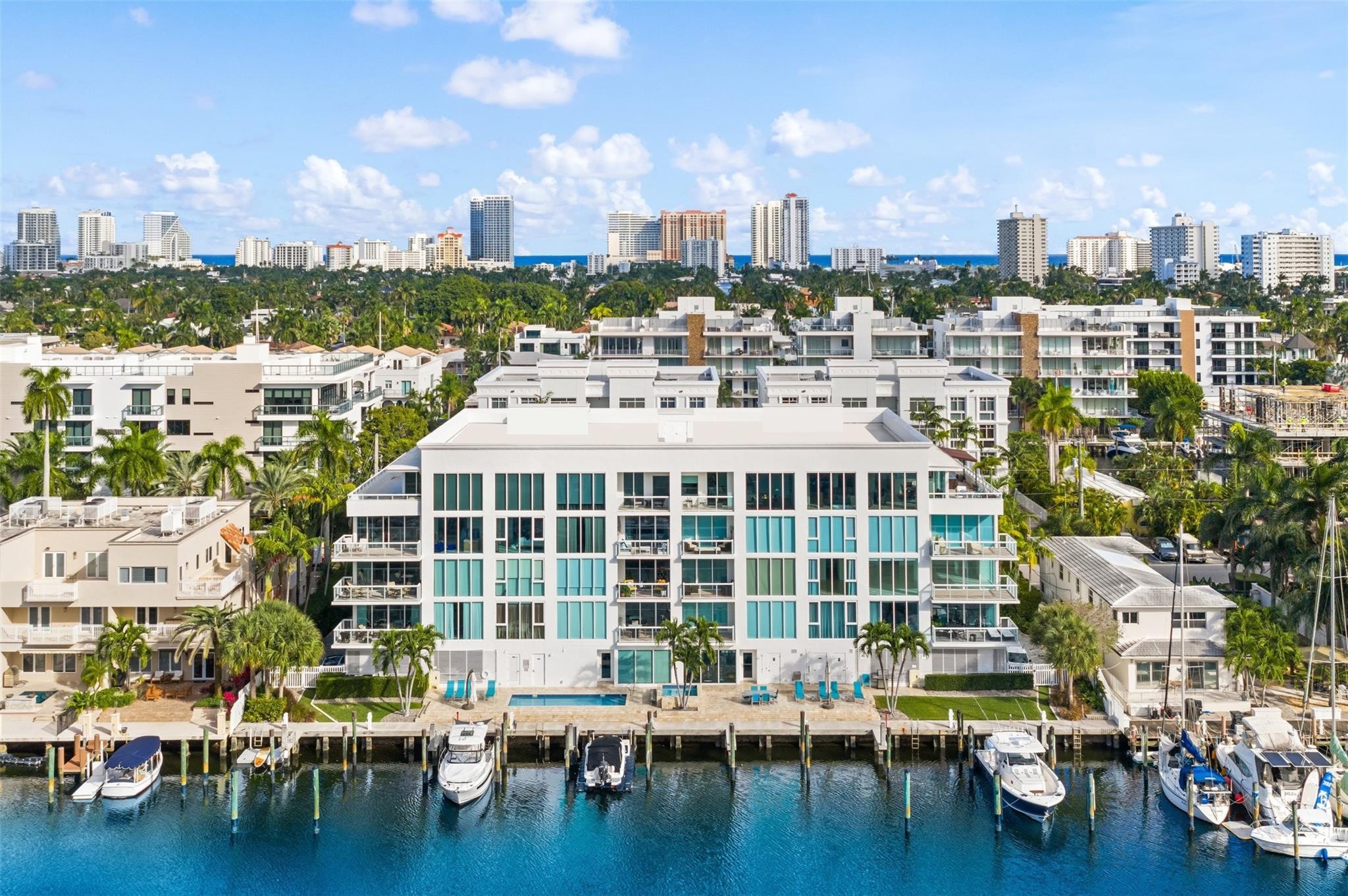 3BR – Condominium at 45 Hendricks Isle #403