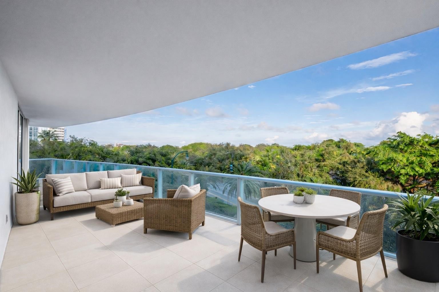 2BR – Condominium at 4250 Biscayne Boulevard #402