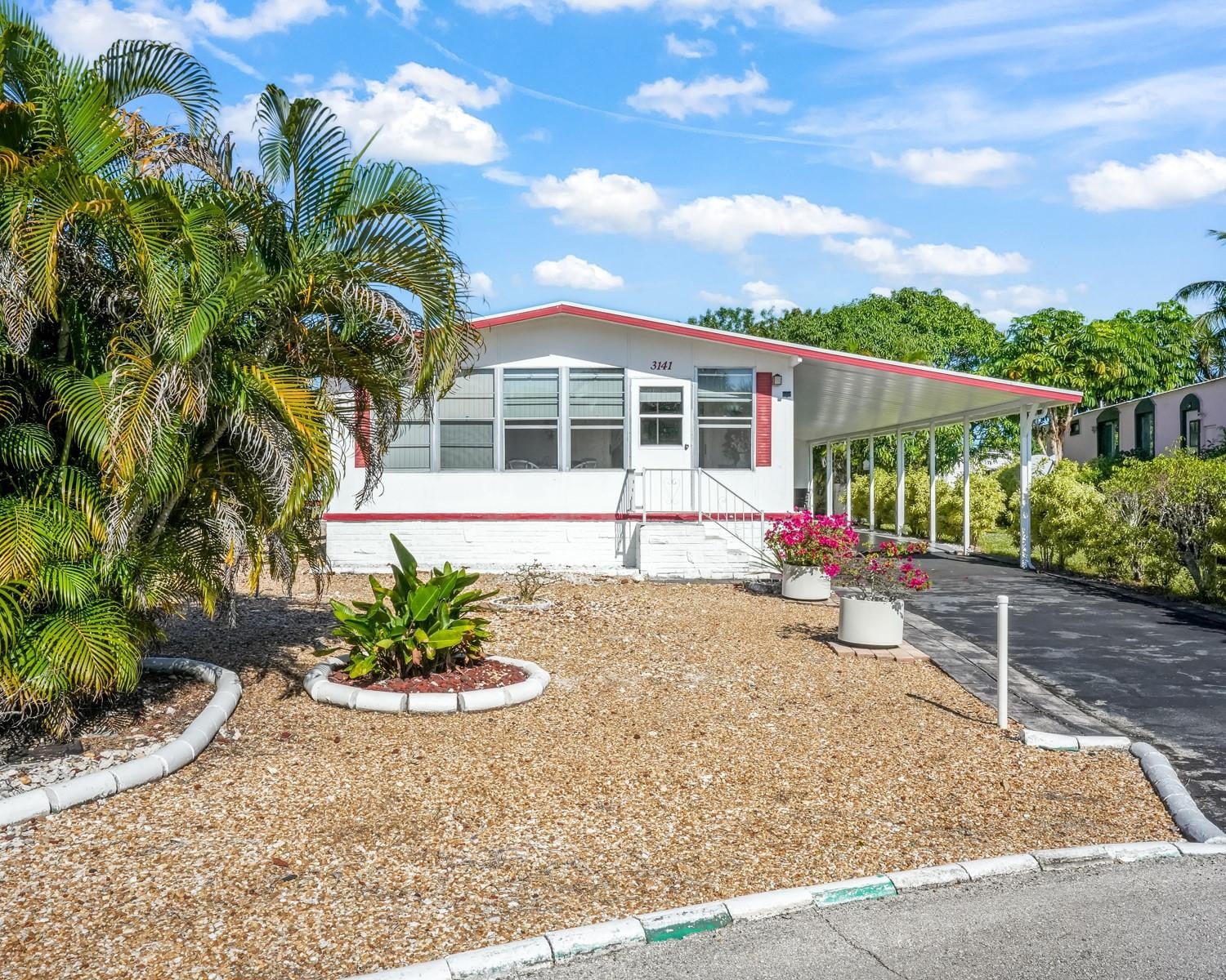 3BR – ManufacturedHome at 3141 Teakwood Lane