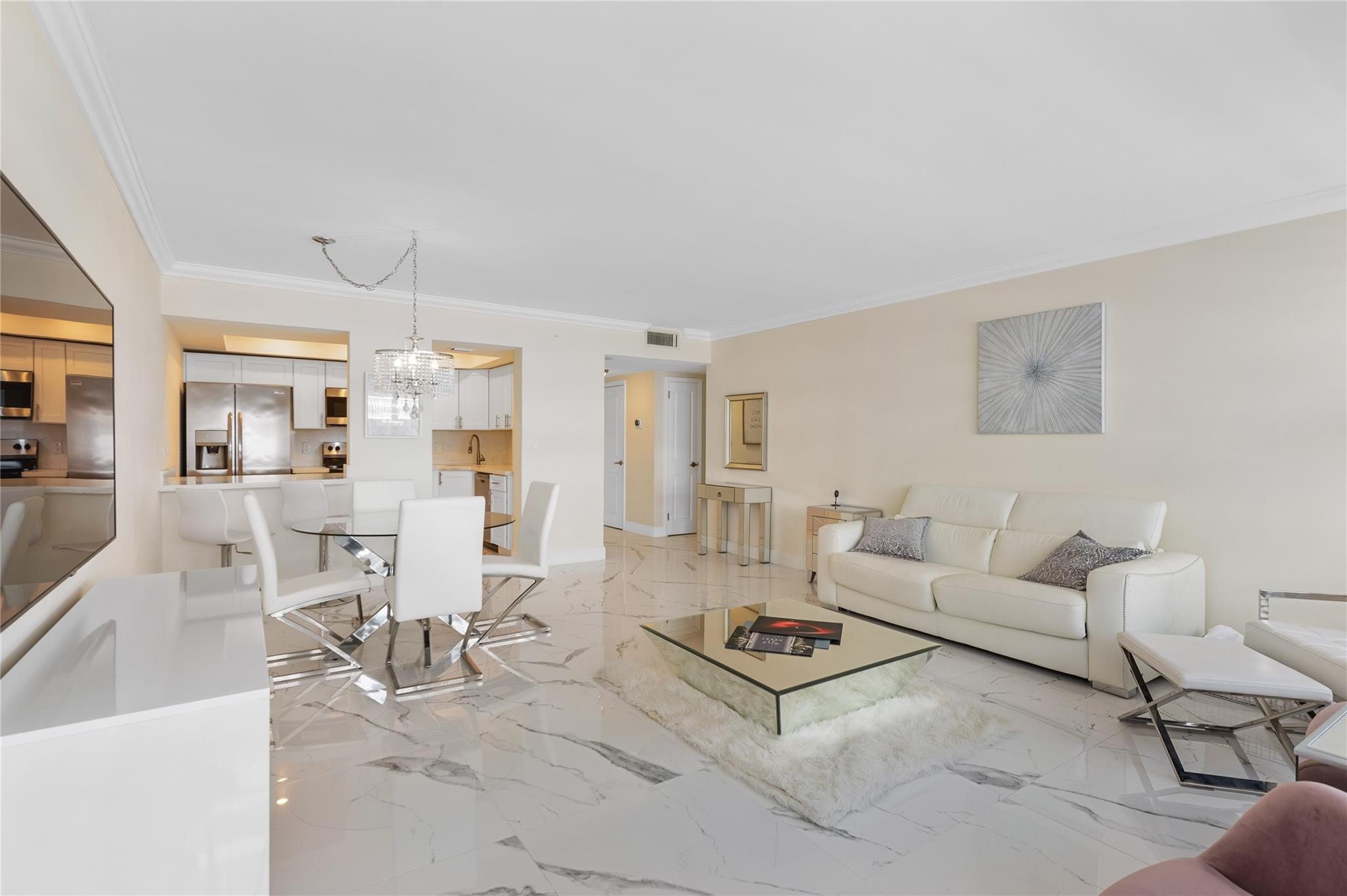 1BR – Condominium at 4010 Galt Ocean Drive #1516