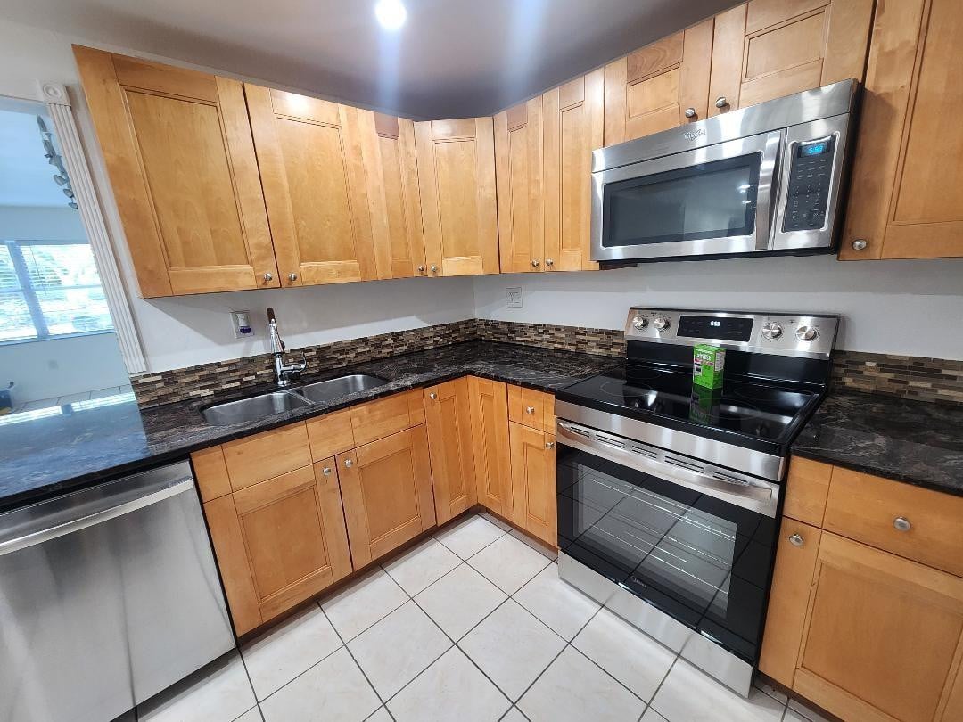 2BR – Condominium at 4384 NW 9th Avenue #19-1d