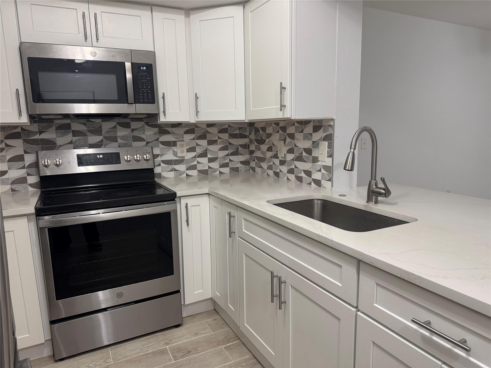 2BR – Condominium at 5620 NW 61st Street #1201