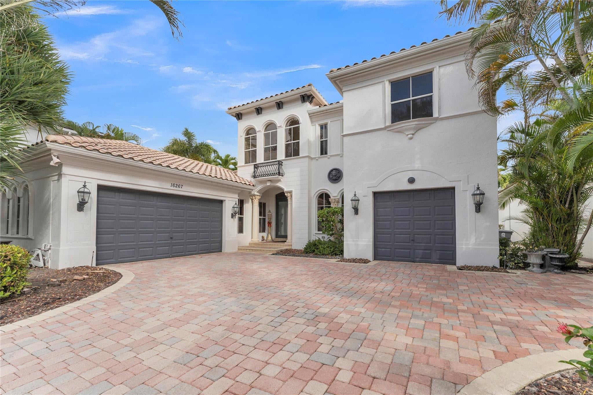 5BR – SingleFamilyResidence at 16267 Bristol Pointe Drive