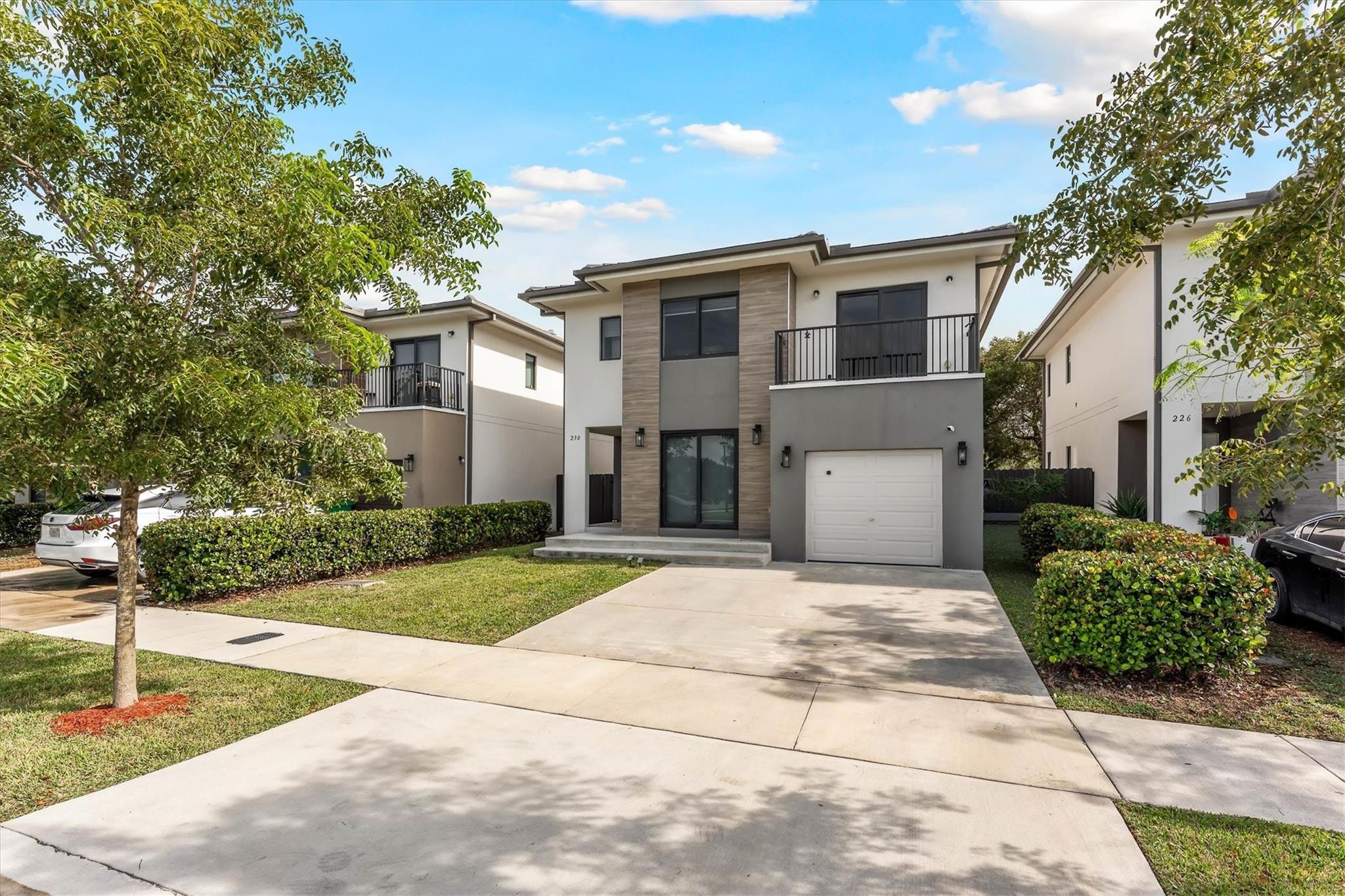 5BR – SingleFamilyResidence at 230 NW 11th Court