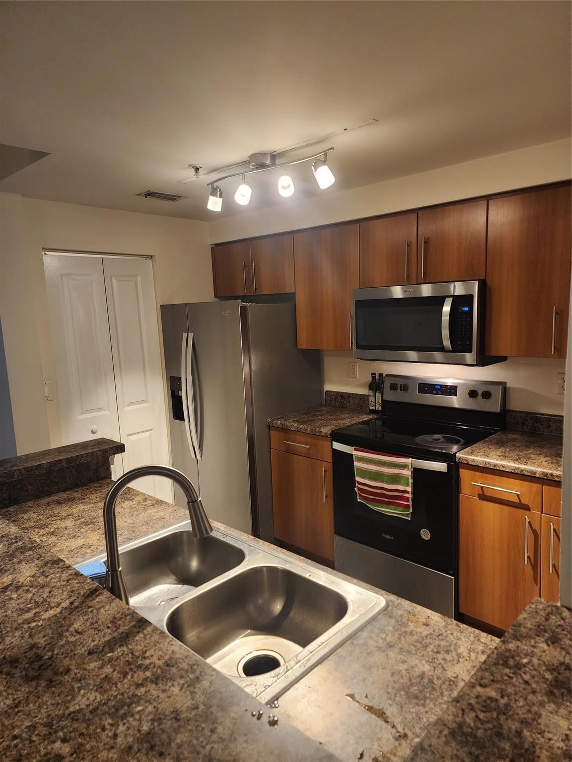 3BR – Condominium at 5880 W Sample Road #206