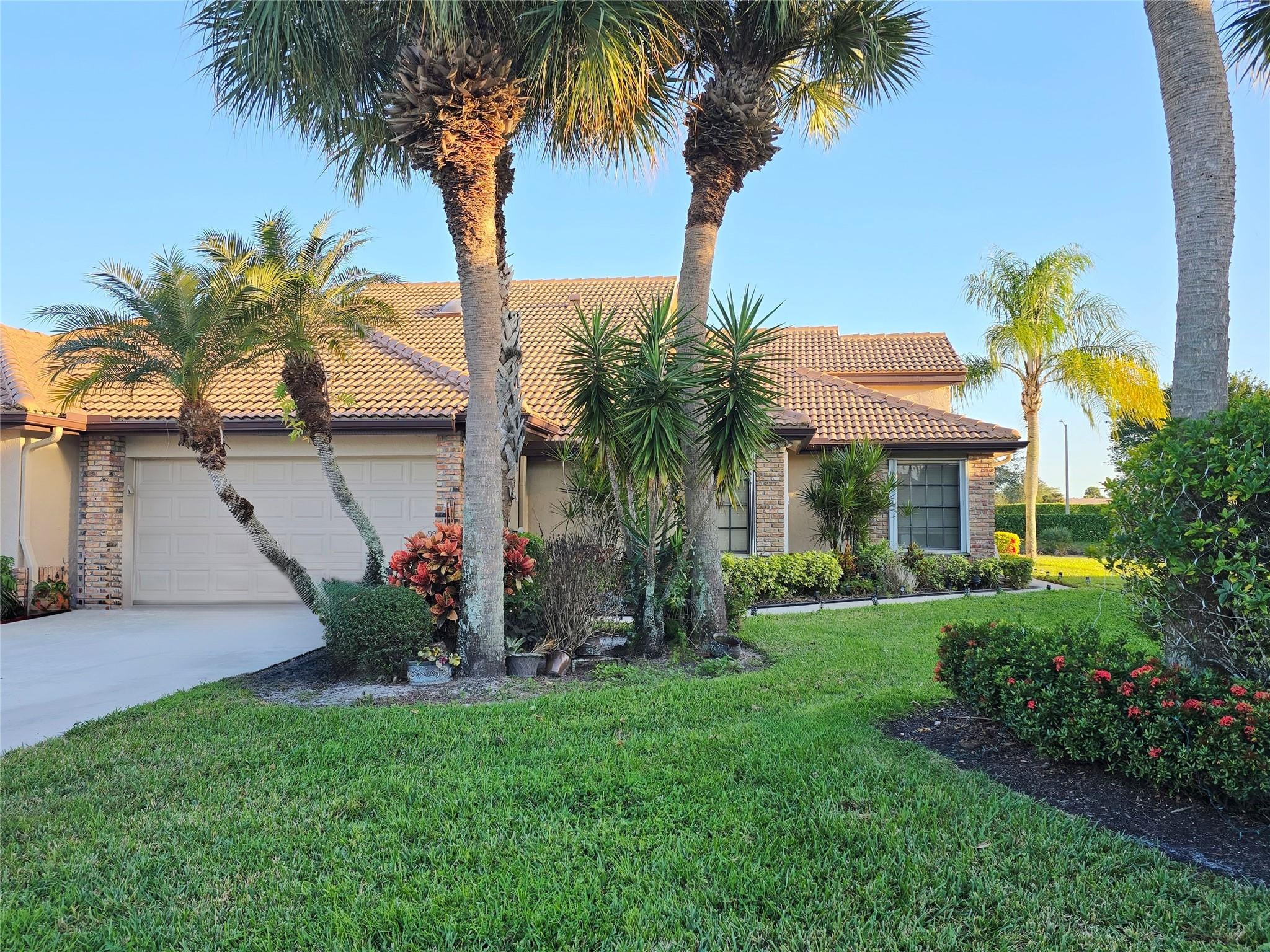 3BR – Townhouse at 8241 Bellwort Place #8241