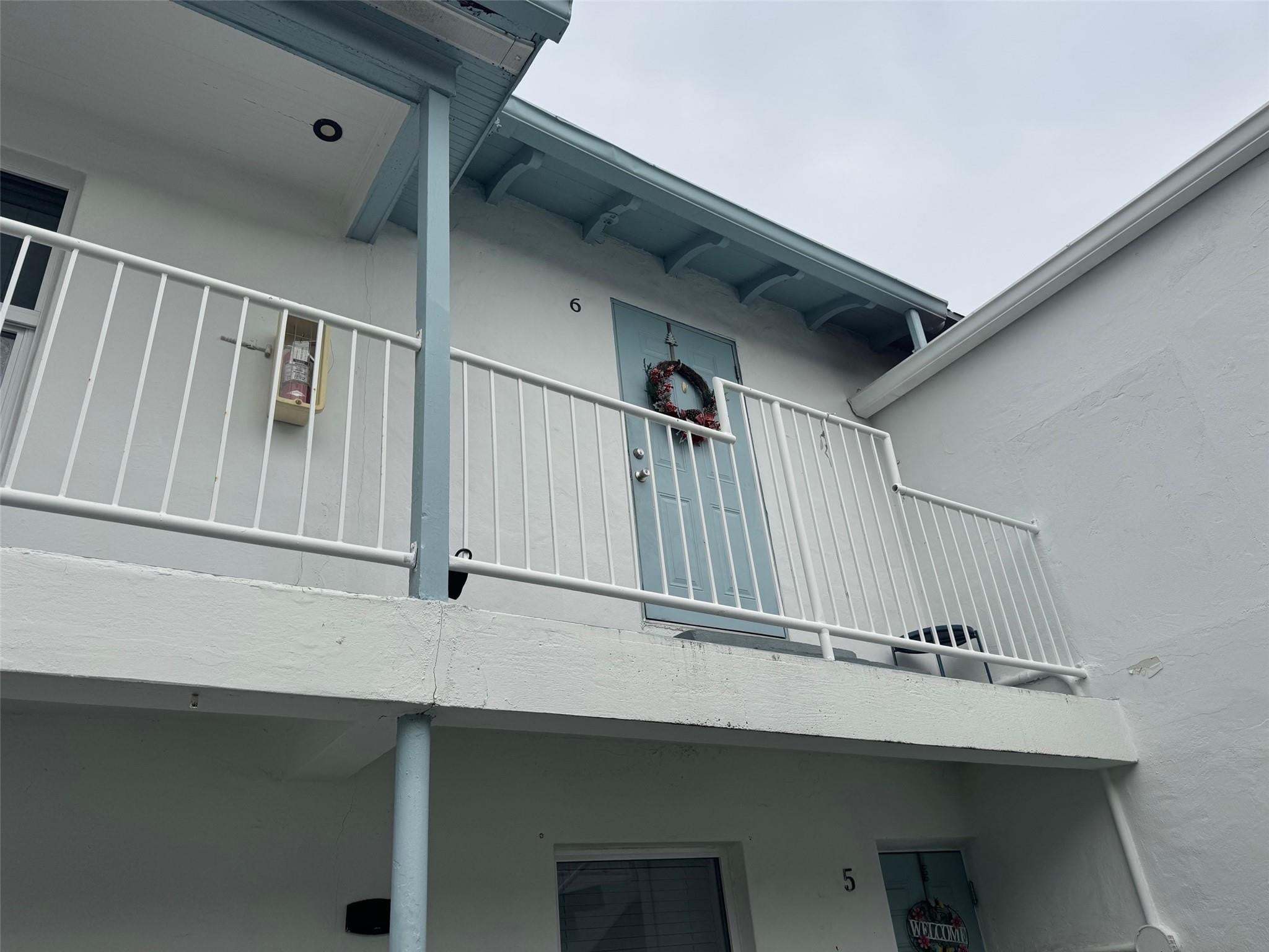 1BR – RNT at 7910 Abbott Avenue #6