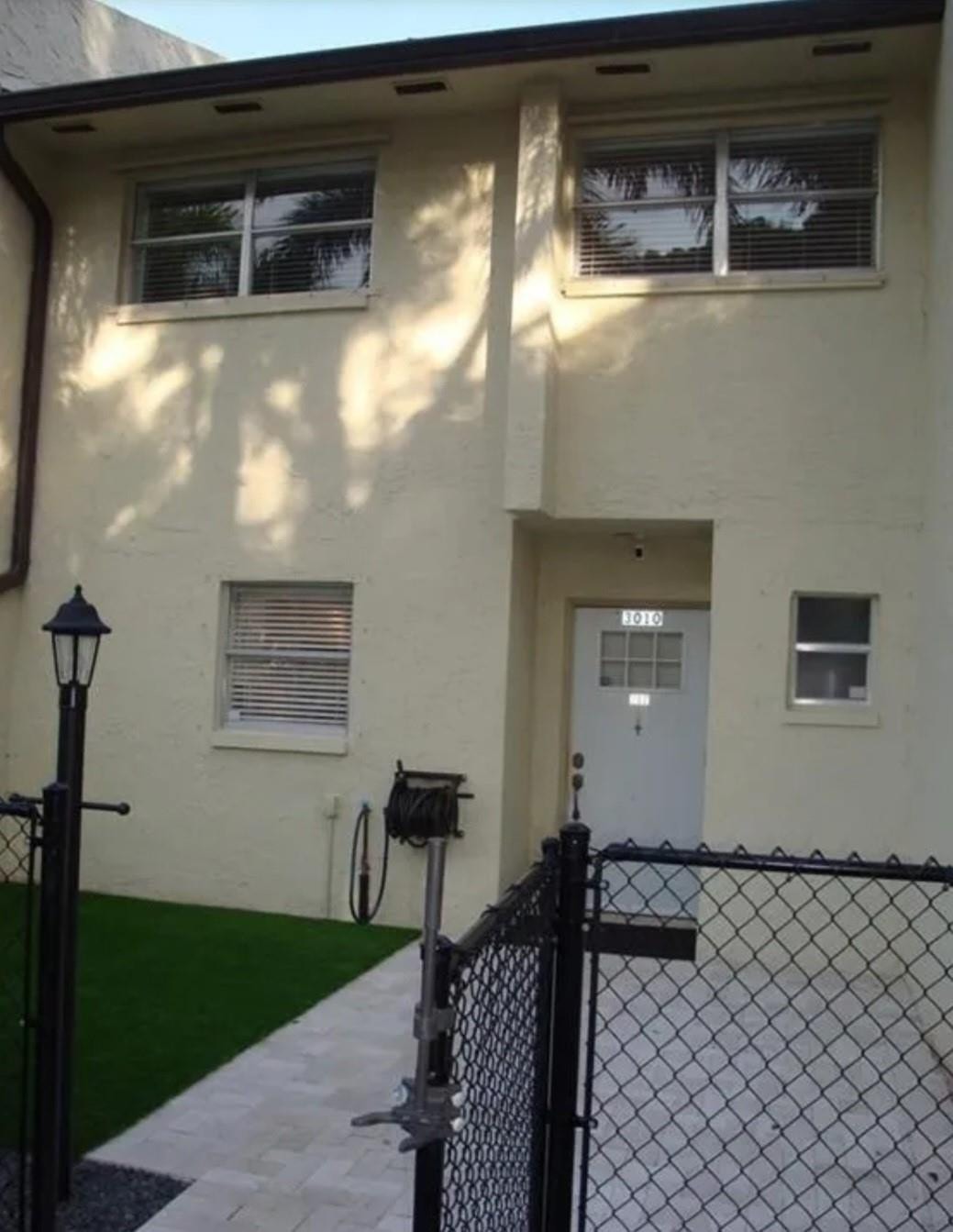 3BR – Townhouse at 3010 NW 68th Street #102