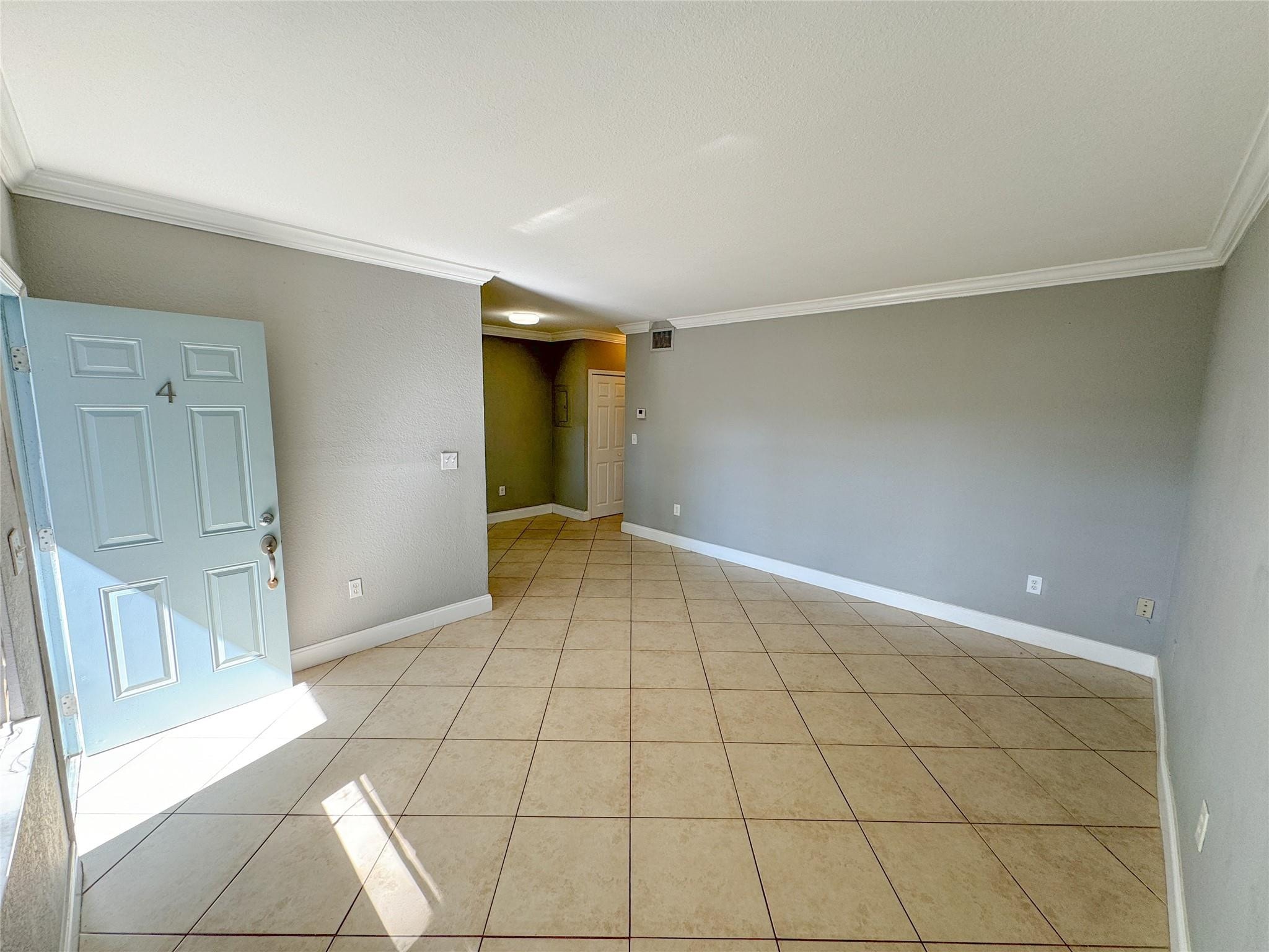 1BR – Condominium at 1925 Madison Street #4