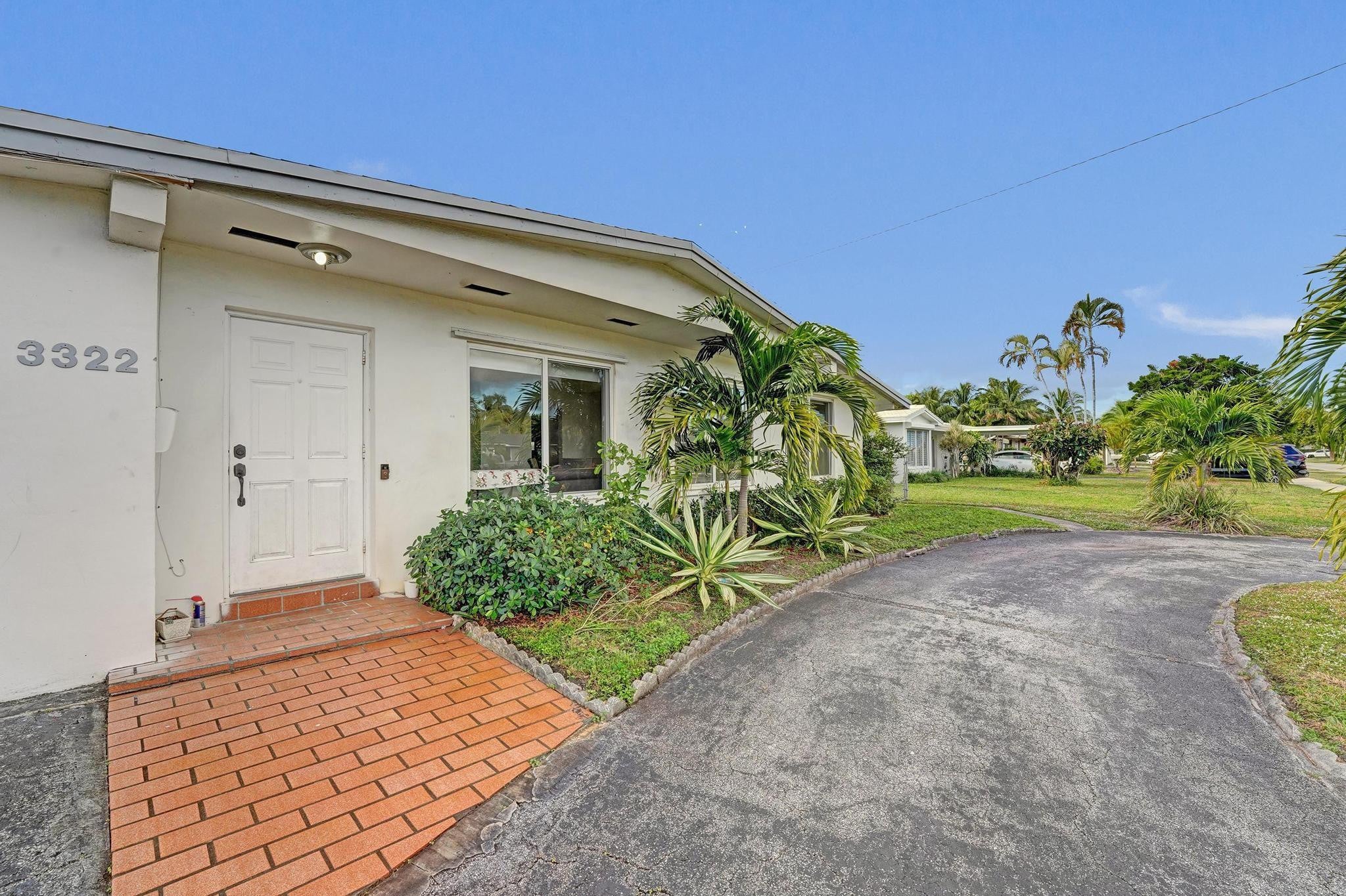 3BR – SingleFamilyResidence at 3322 Mckinley Street