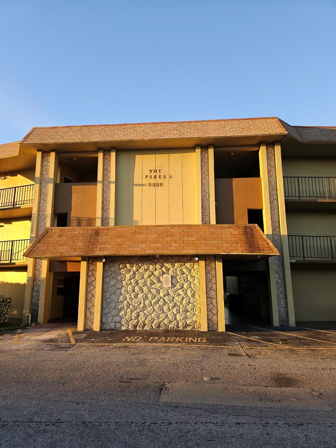 2BR – Condominium at 5335 NW 10th Court #307