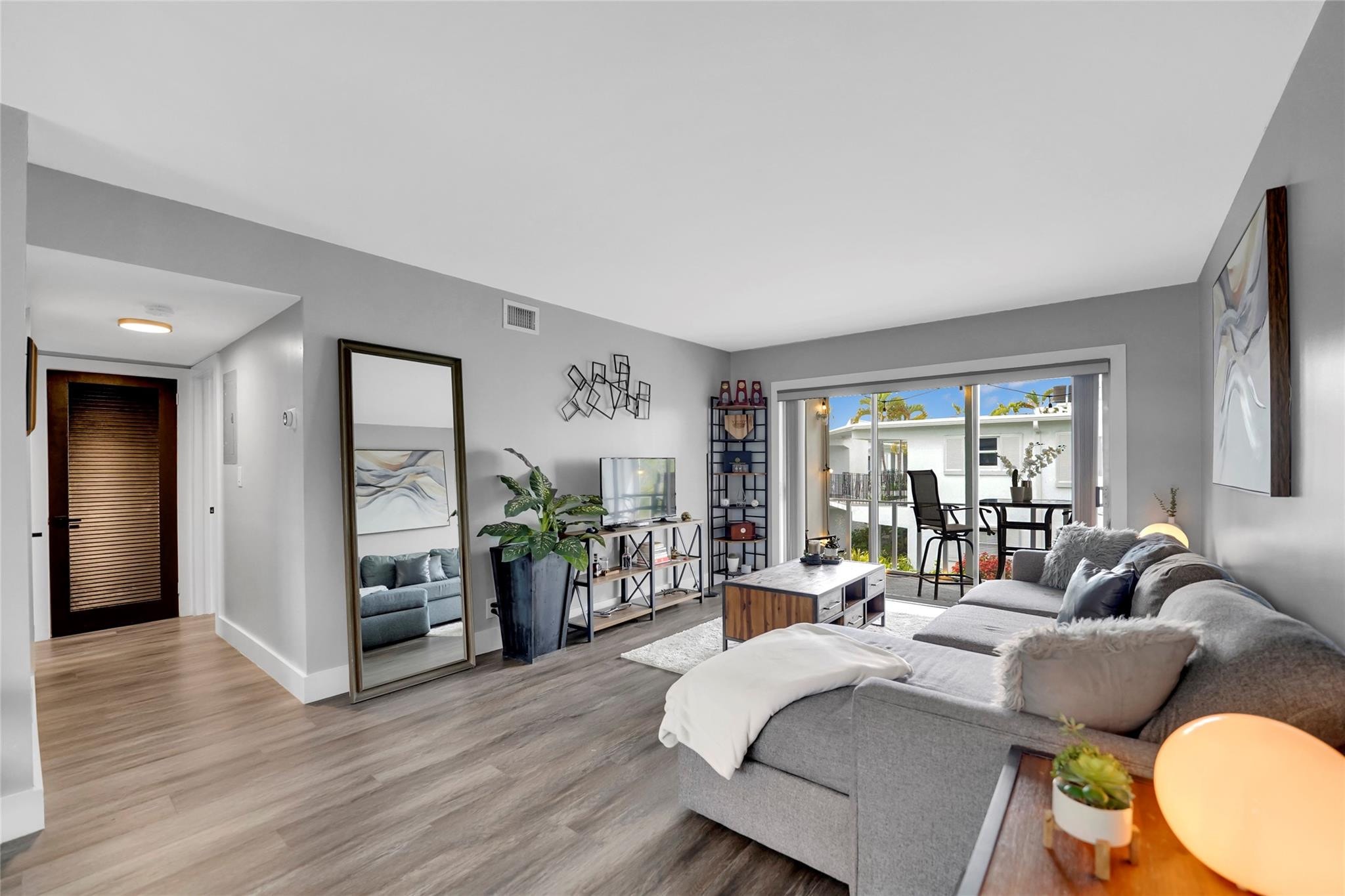1BR – StockCooperative at 2161 NE 42nd Court #215