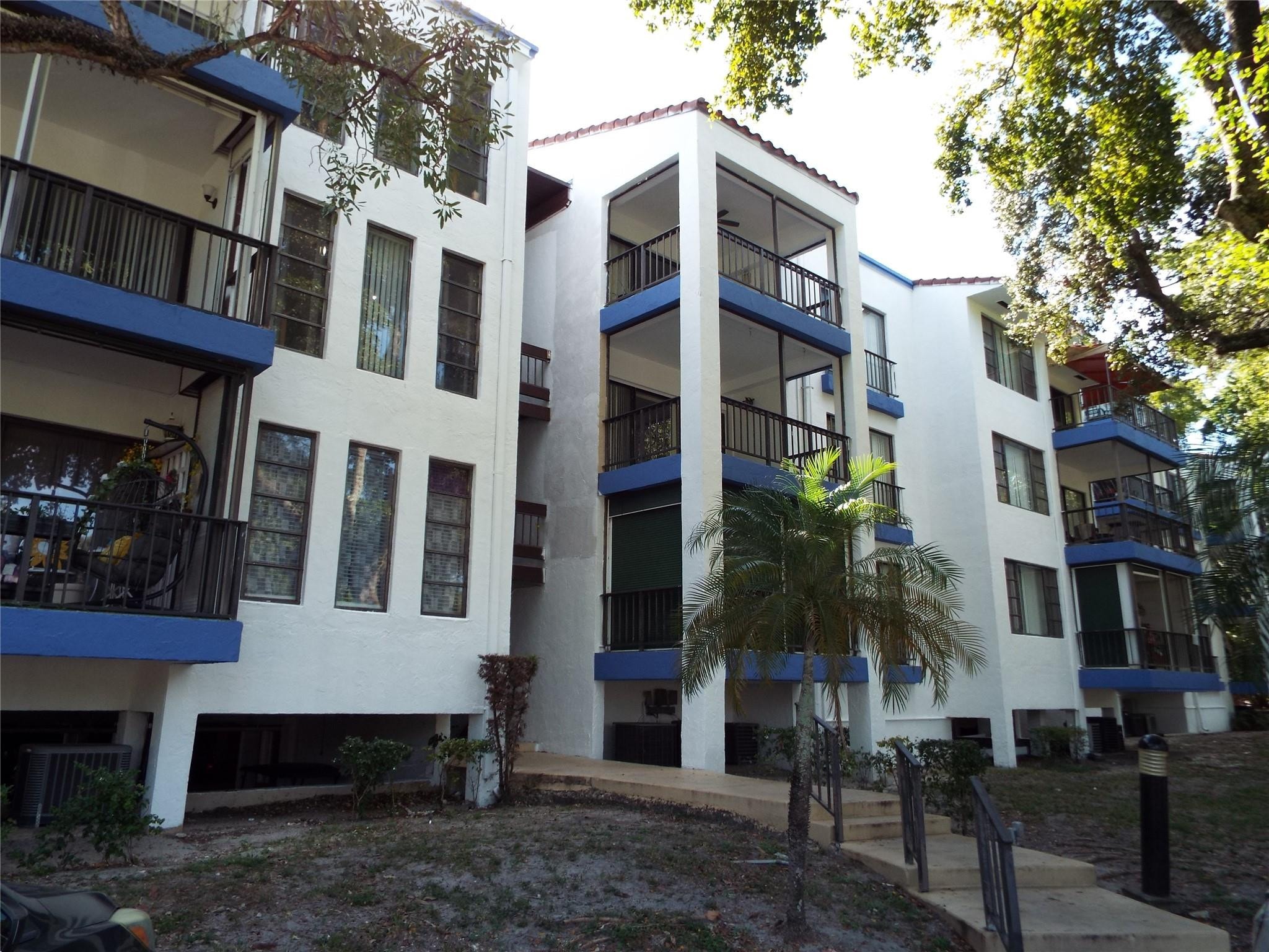 3BR – Condominium at 6060 S Falls Circle Drive #225