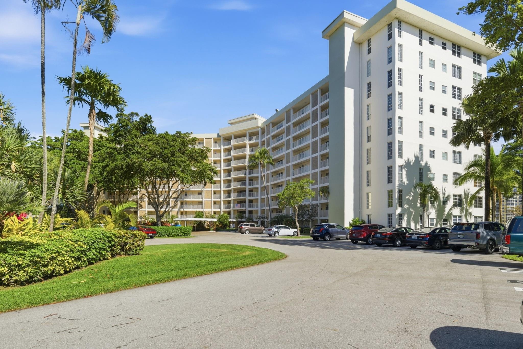 2BR – Condominium at 3051 N Course Drive #309