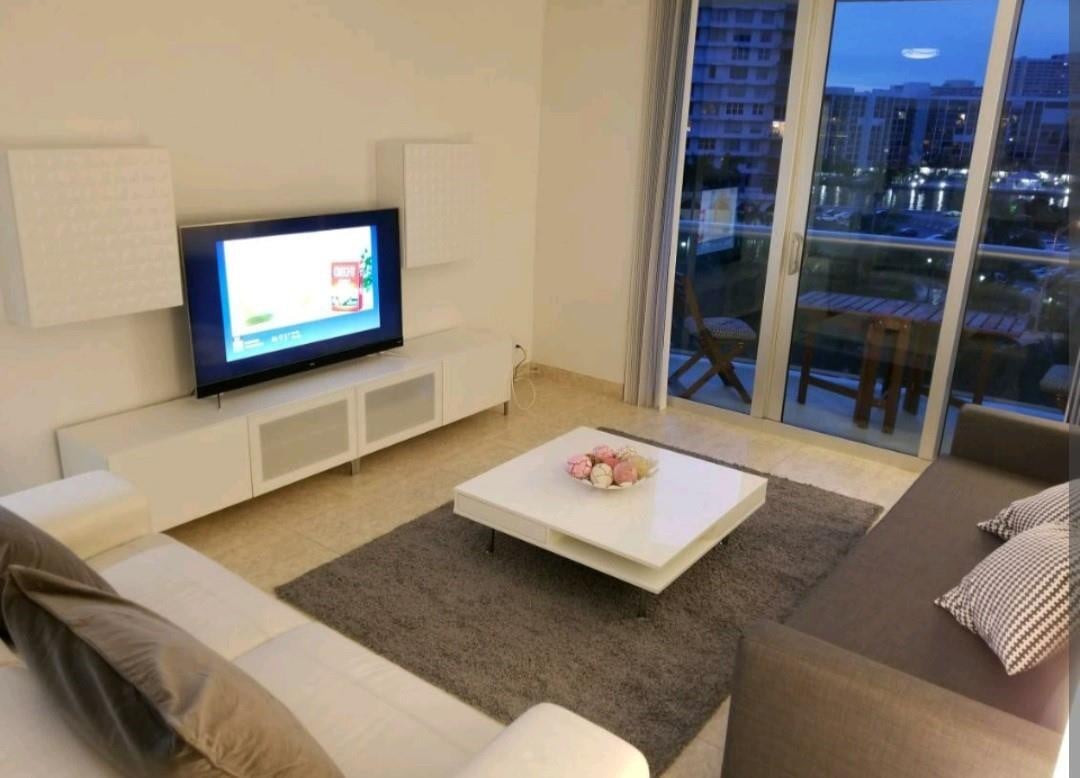 1BR – Apartment at 3801 S Ocean Drive #7Q