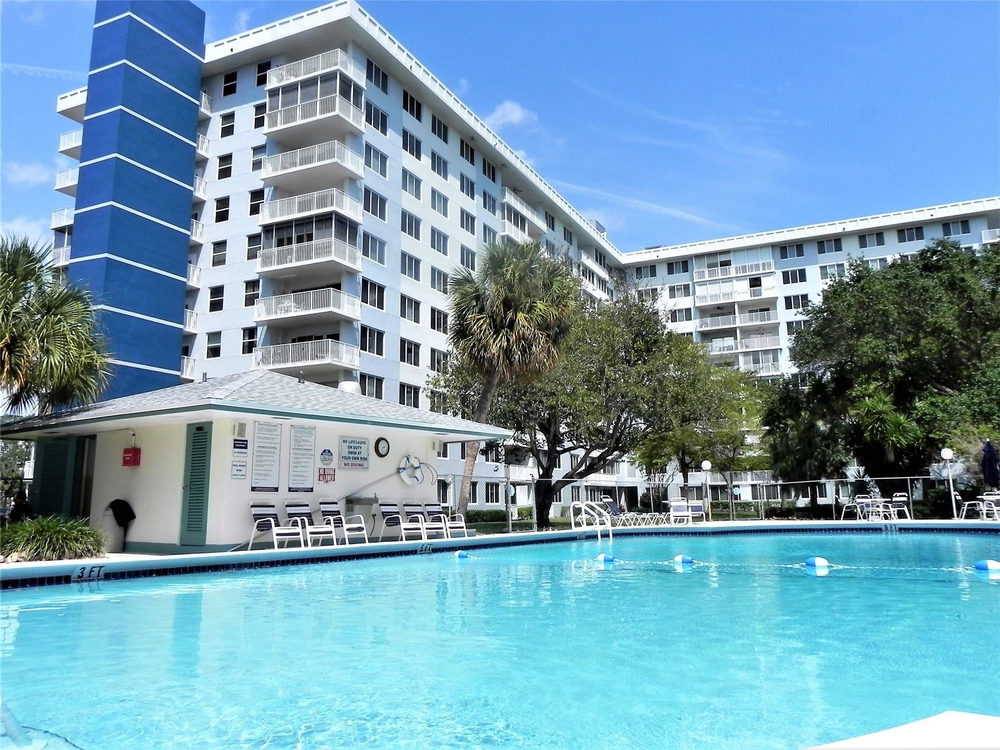 2BR – Condominium at 4200 Hillcrest Drive #201