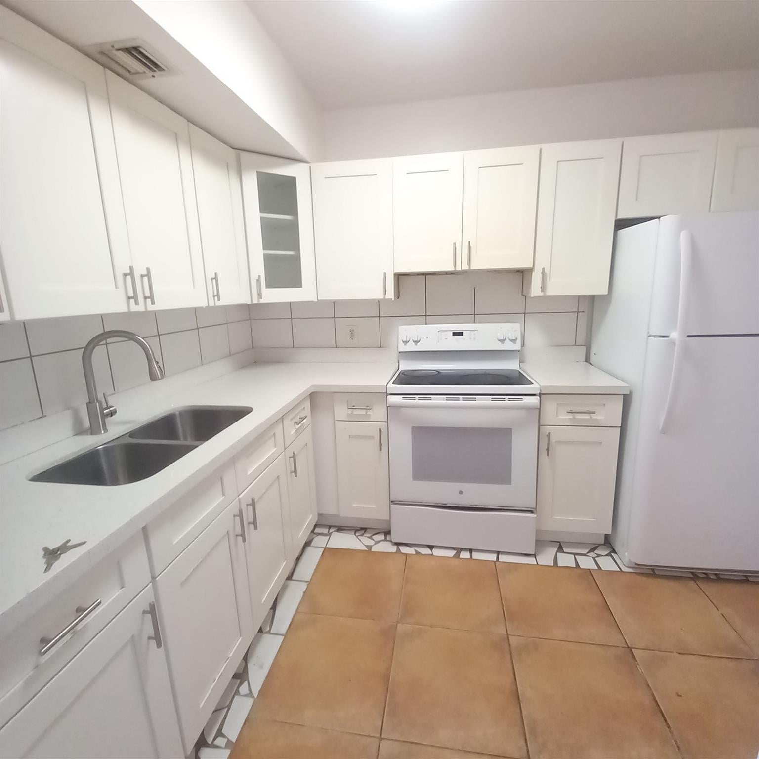 2BR – Condominium at 3610 NW 21st #413