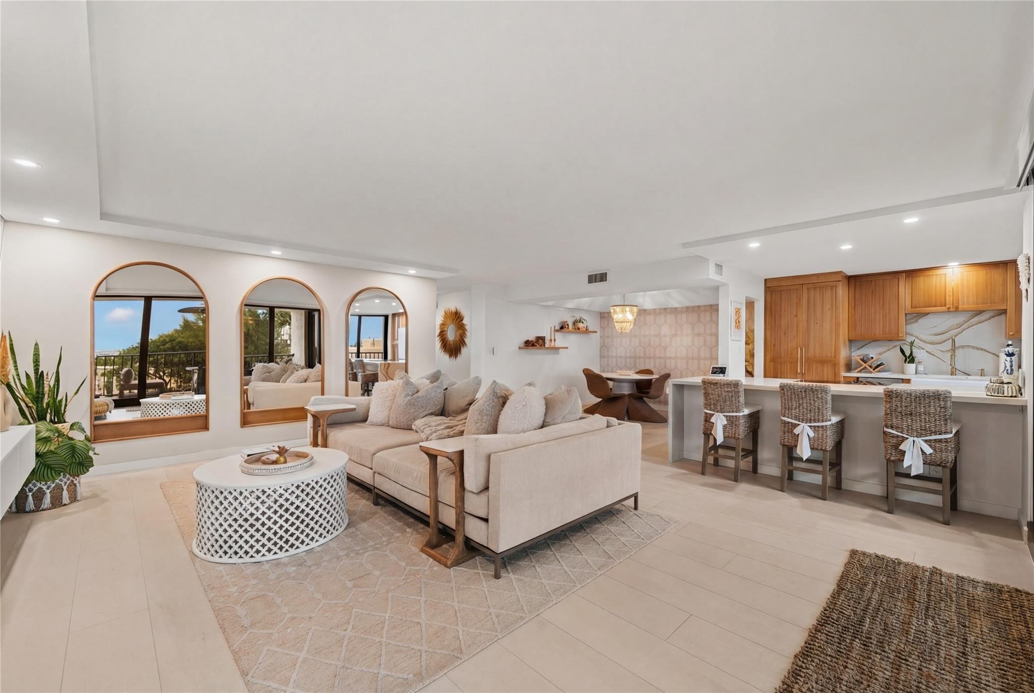 2BR – Condominium at 1905 N Ocean Boulevard #3D