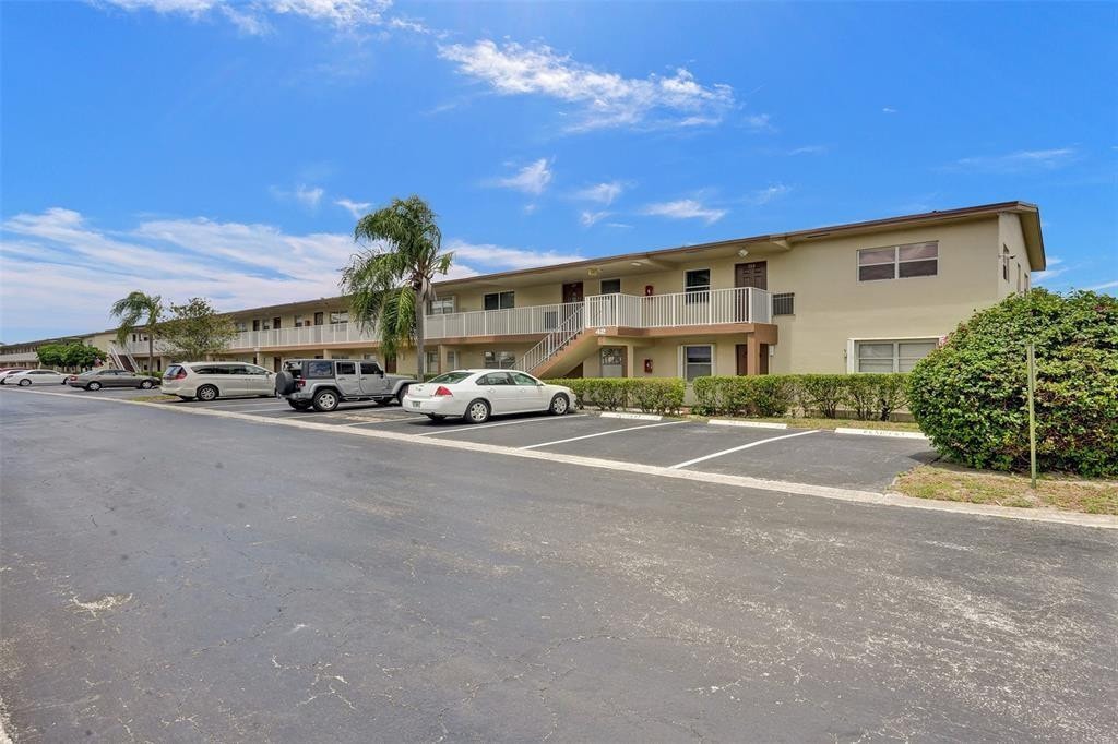 2BR – Condominium at 550 NW 77th Avenue #206