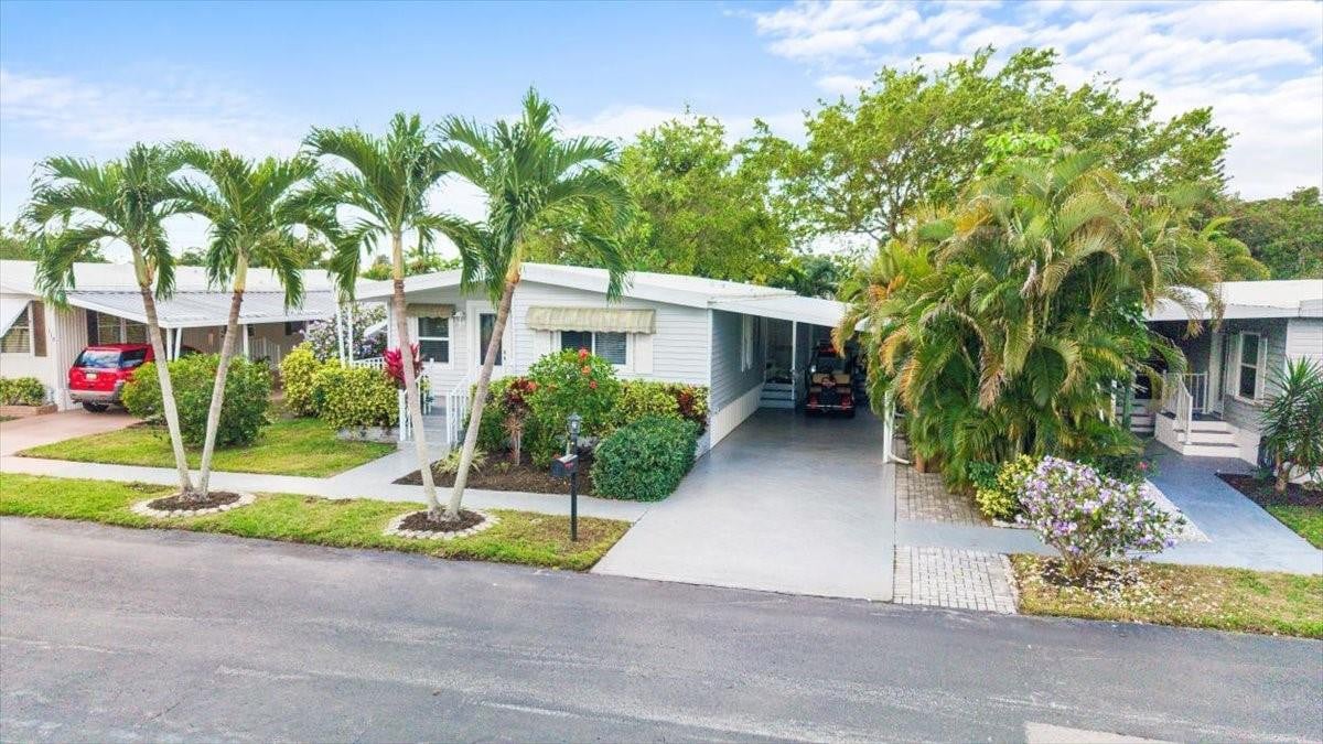 2BR – ManufacturedHome at 120 NW 51st Street