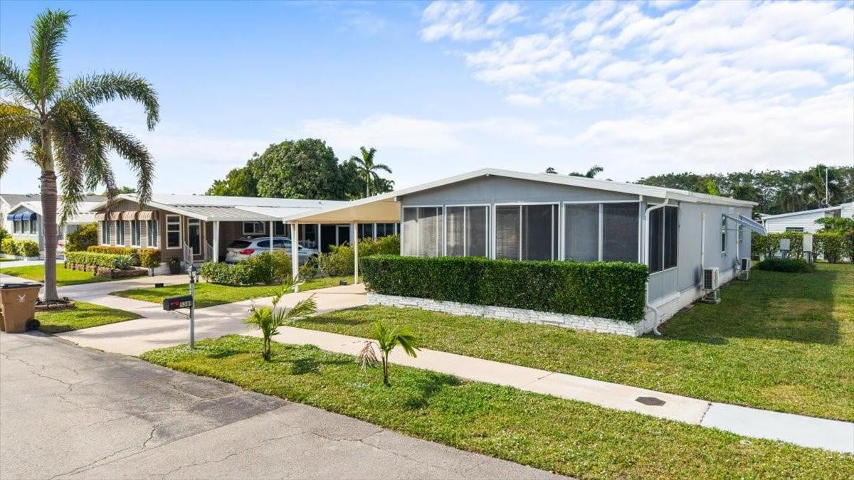 2BR – ManufacturedHome at 5389 NW 3rd Avenue
