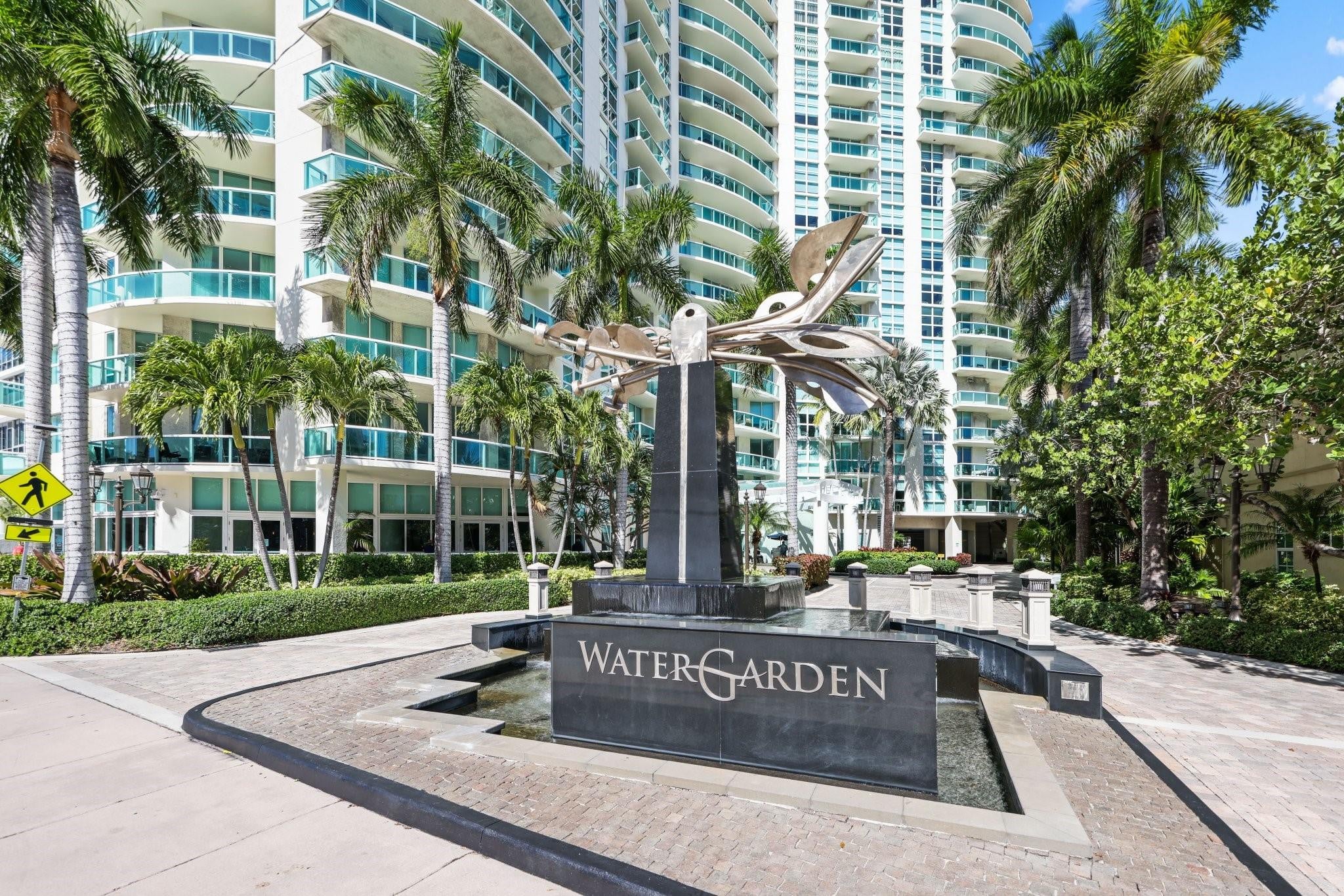 2BR – Condominium at 347 N New River Drive #301