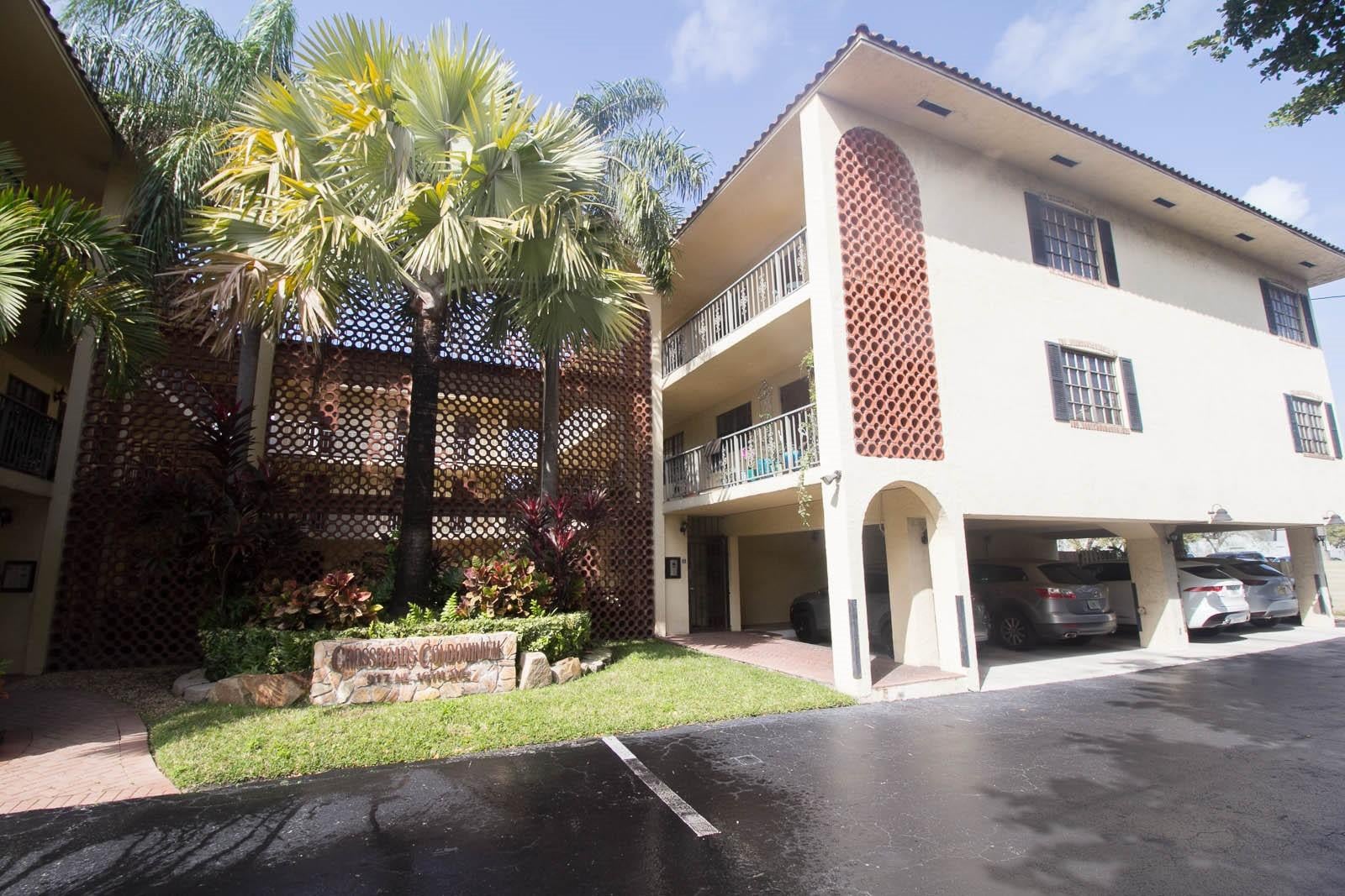 2BR – Condominium at 917 NE 16th Avenue #16