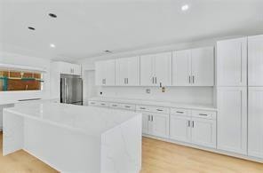 3BR – SingleFamilyResidence at 2206 SE 14th Street