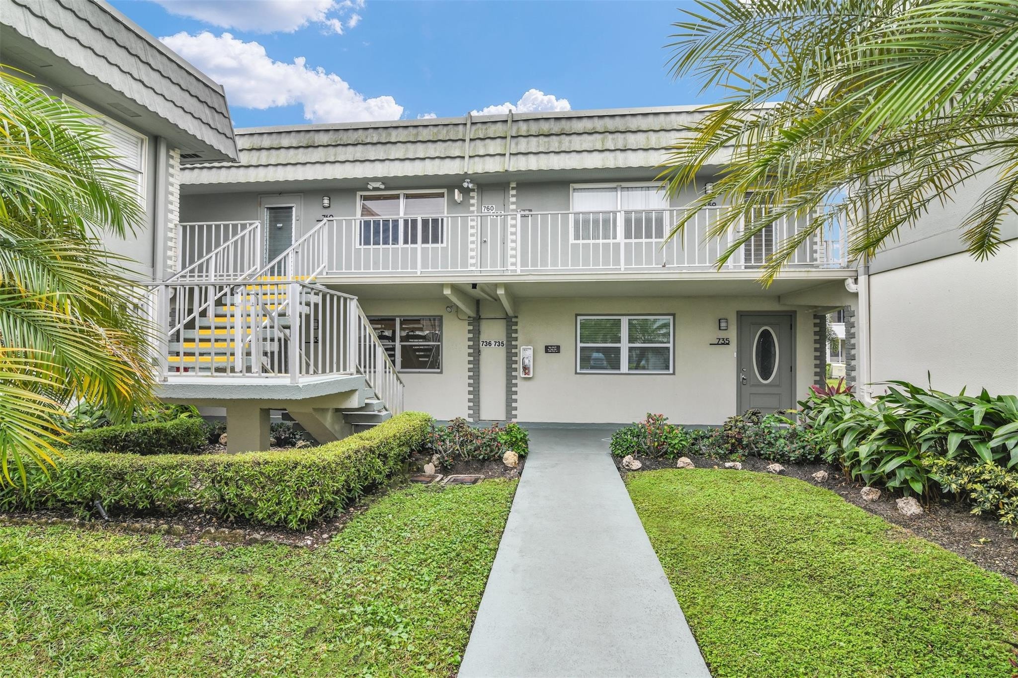 2BR – Condominium at 736 Flanders P #736