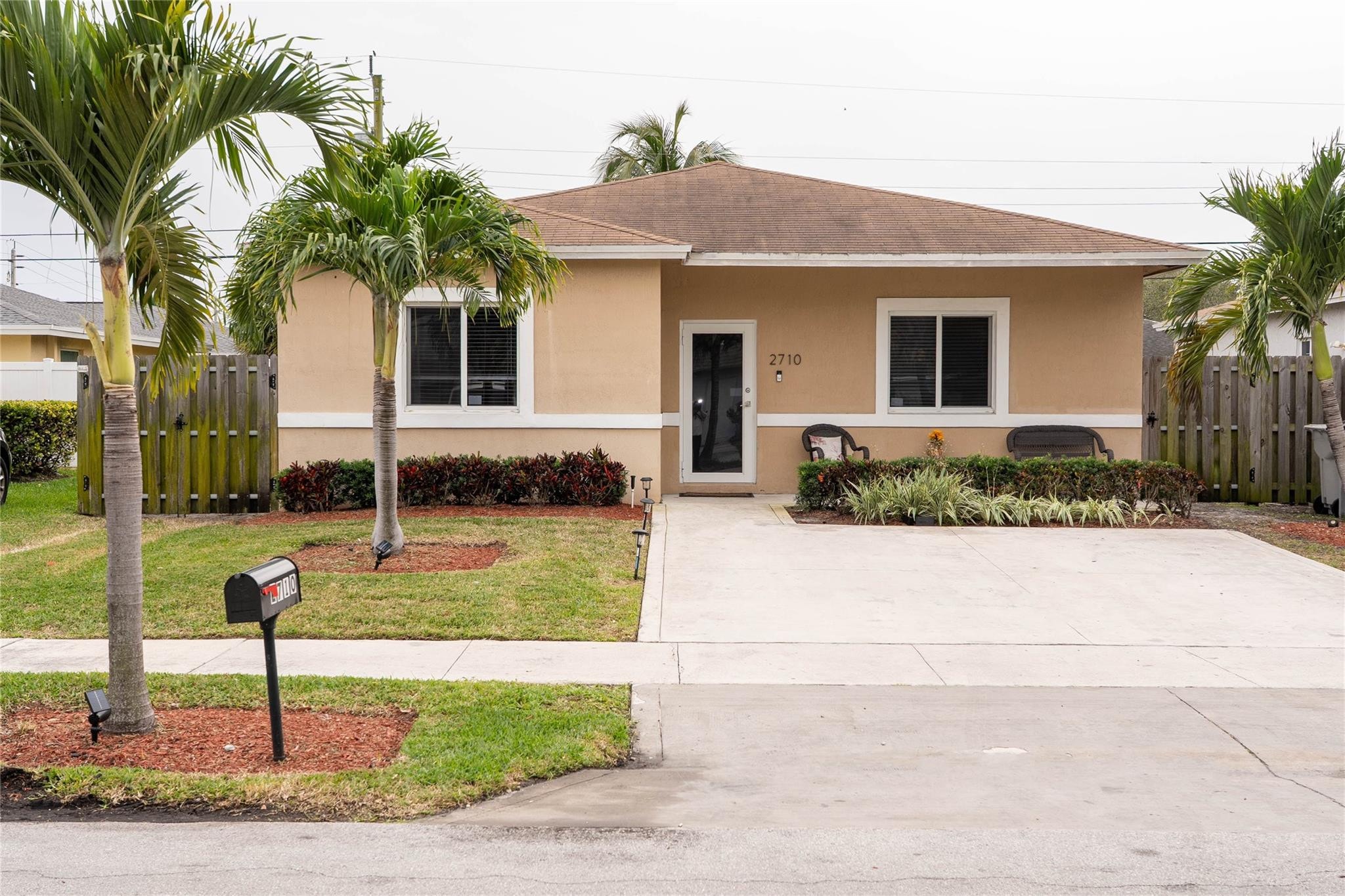4BR – SingleFamilyResidence at 2710 NW 5th Street