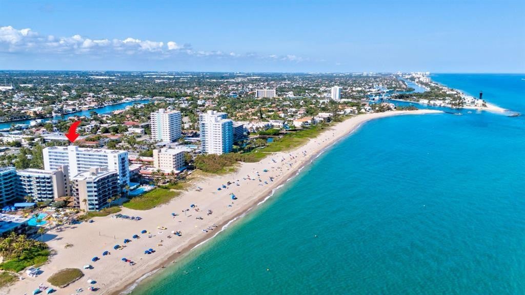 2BR – Condominium at 1500 N Ocean Boulevard #203