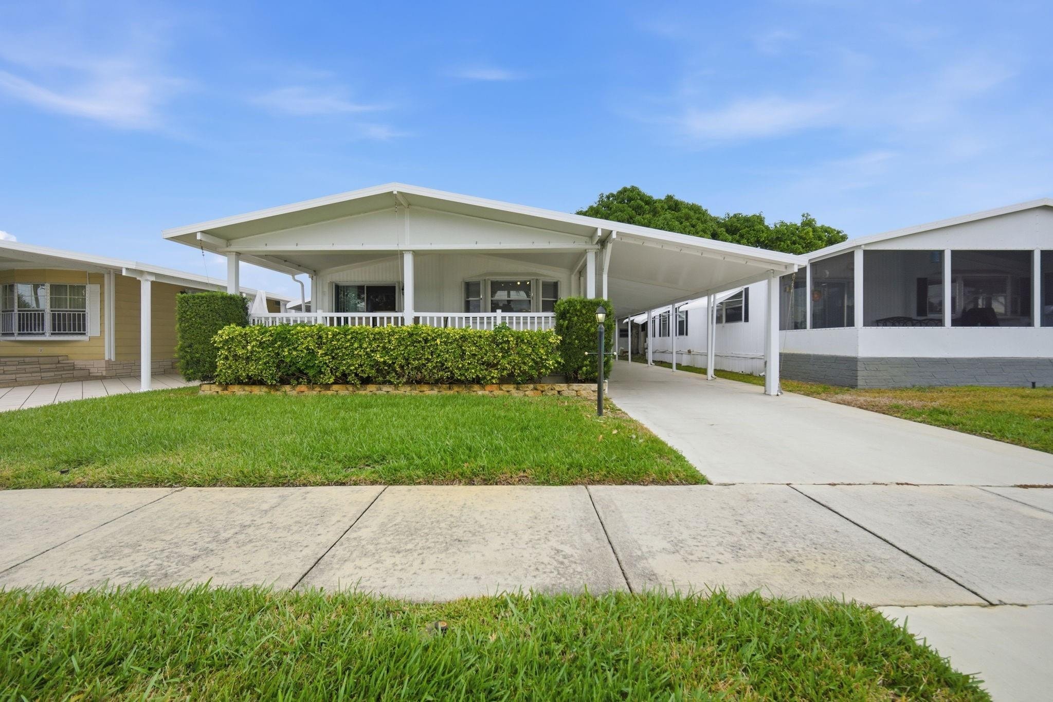 2BR – ManufacturedHome at 2421 SW 53rd Street