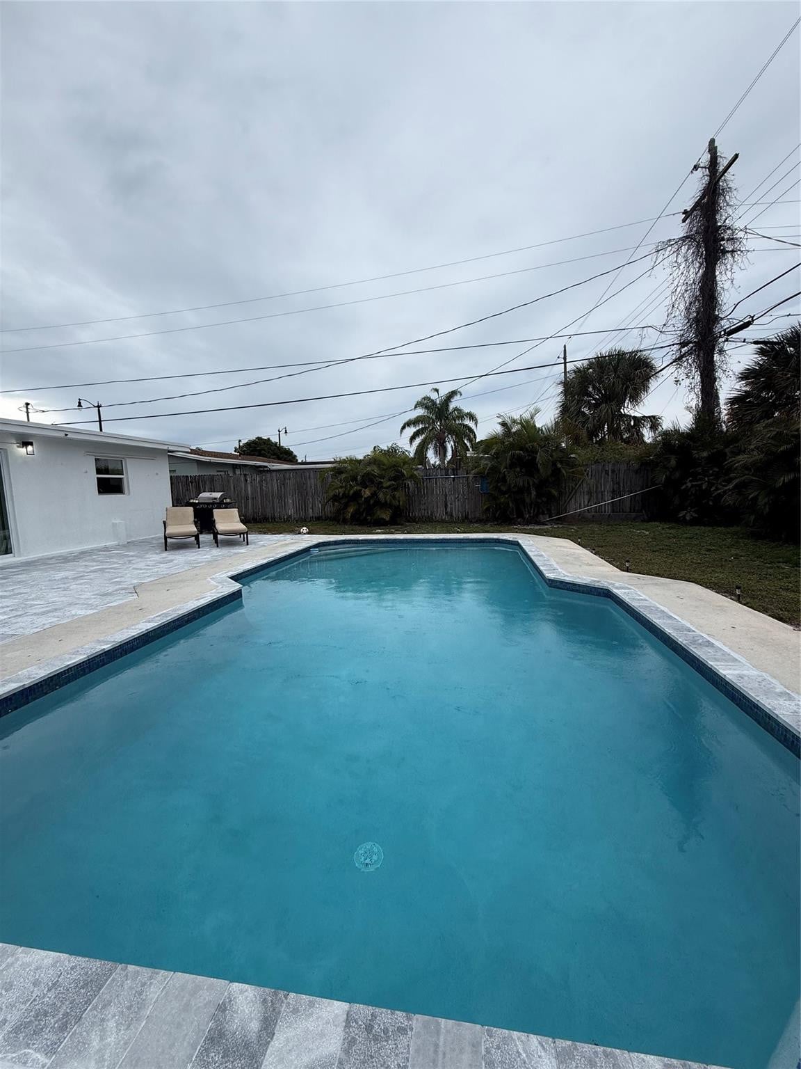2BR – SingleFamilyResidence at 1210 NE 42 Court