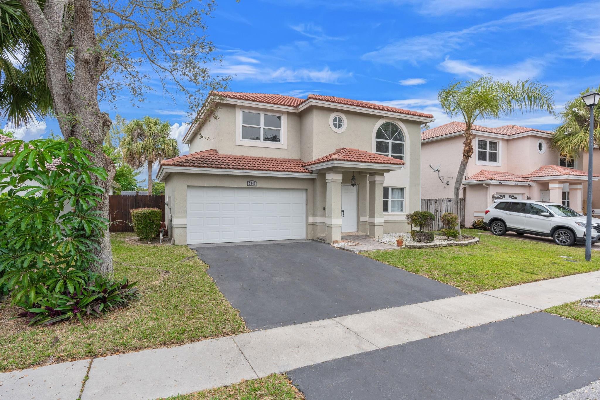 3BR – SingleFamilyResidence at 2640 NW 80th Avenue