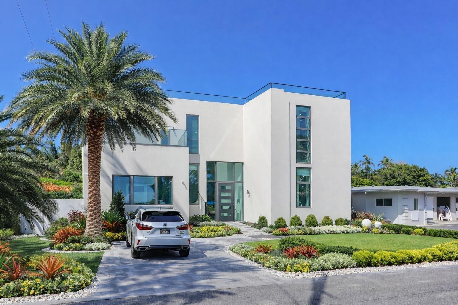8BR – SingleFamilyResidence at 2421 NE 201st Street