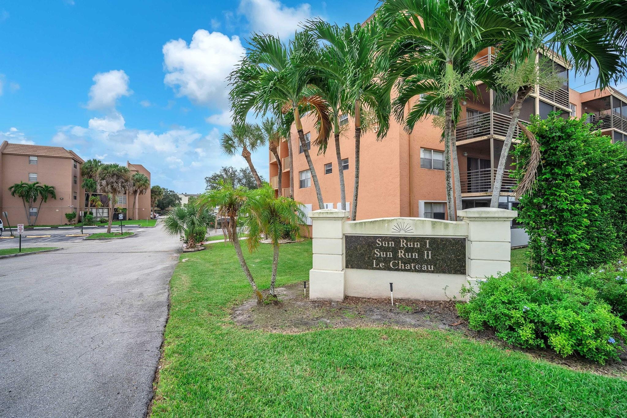 2BR – Condominium at 3100 N Pine Island Road #306
