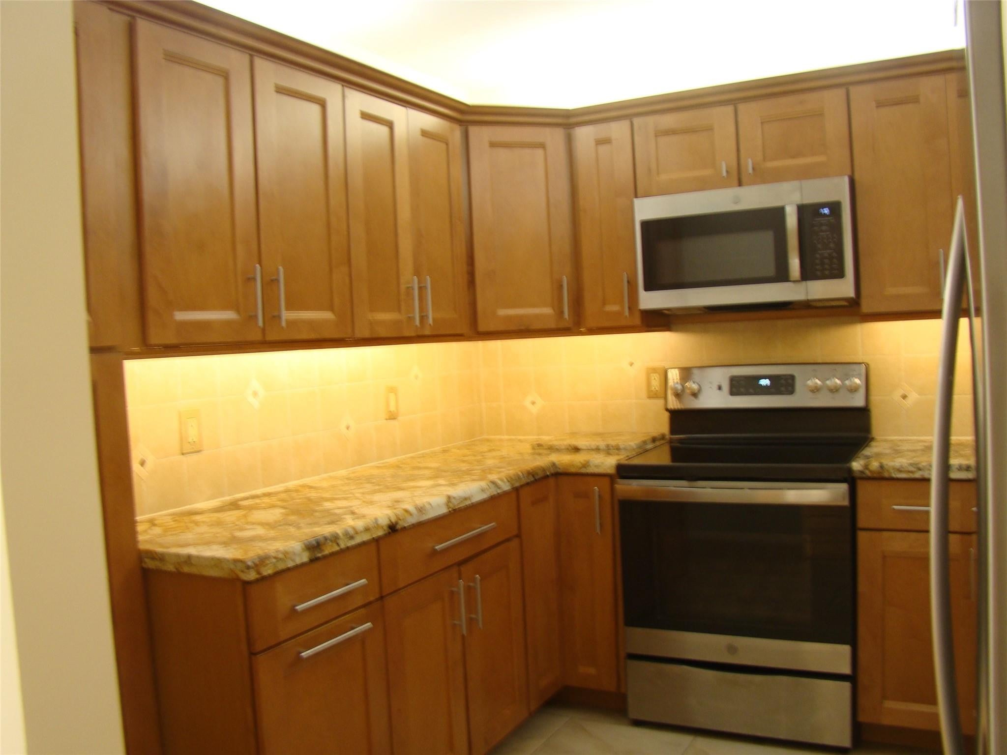 2BR – Condominium at 2636 Carambola Circle #1722
