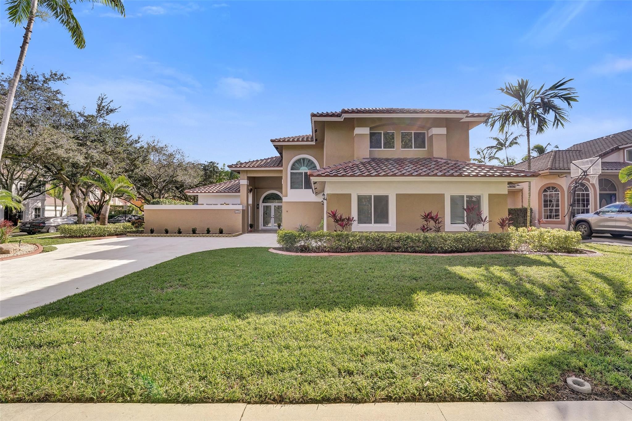 5BR – SingleFamilyResidence at 11300 Knot Way