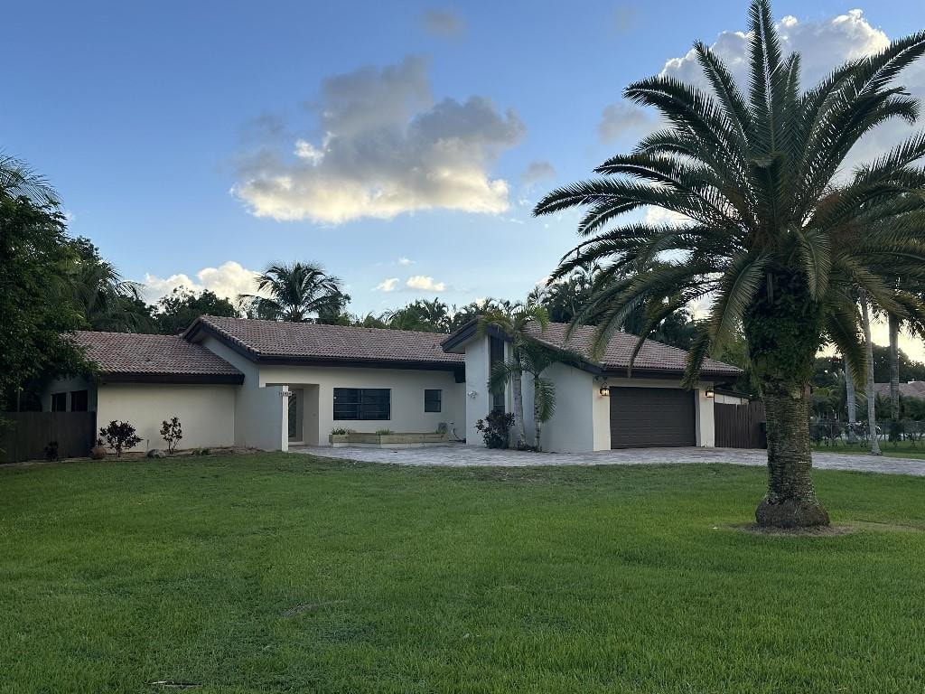 3BR – SingleFamilyResidence at 11460 SW 1st Court