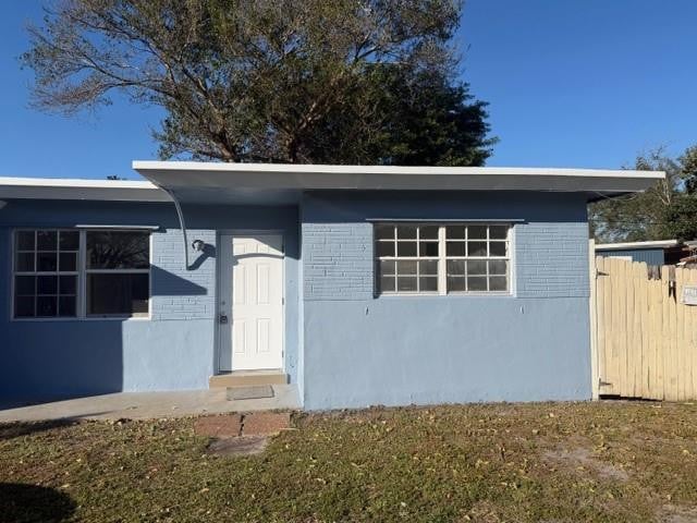 2BR – SingleFamilyResidence at 5821 Taft Street