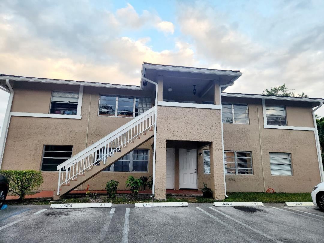 2BR – Condominium at 10234 Twin Lakes Drive #16-d