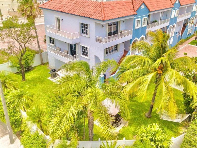 3BR – Townhouse at 355 Virginia Street