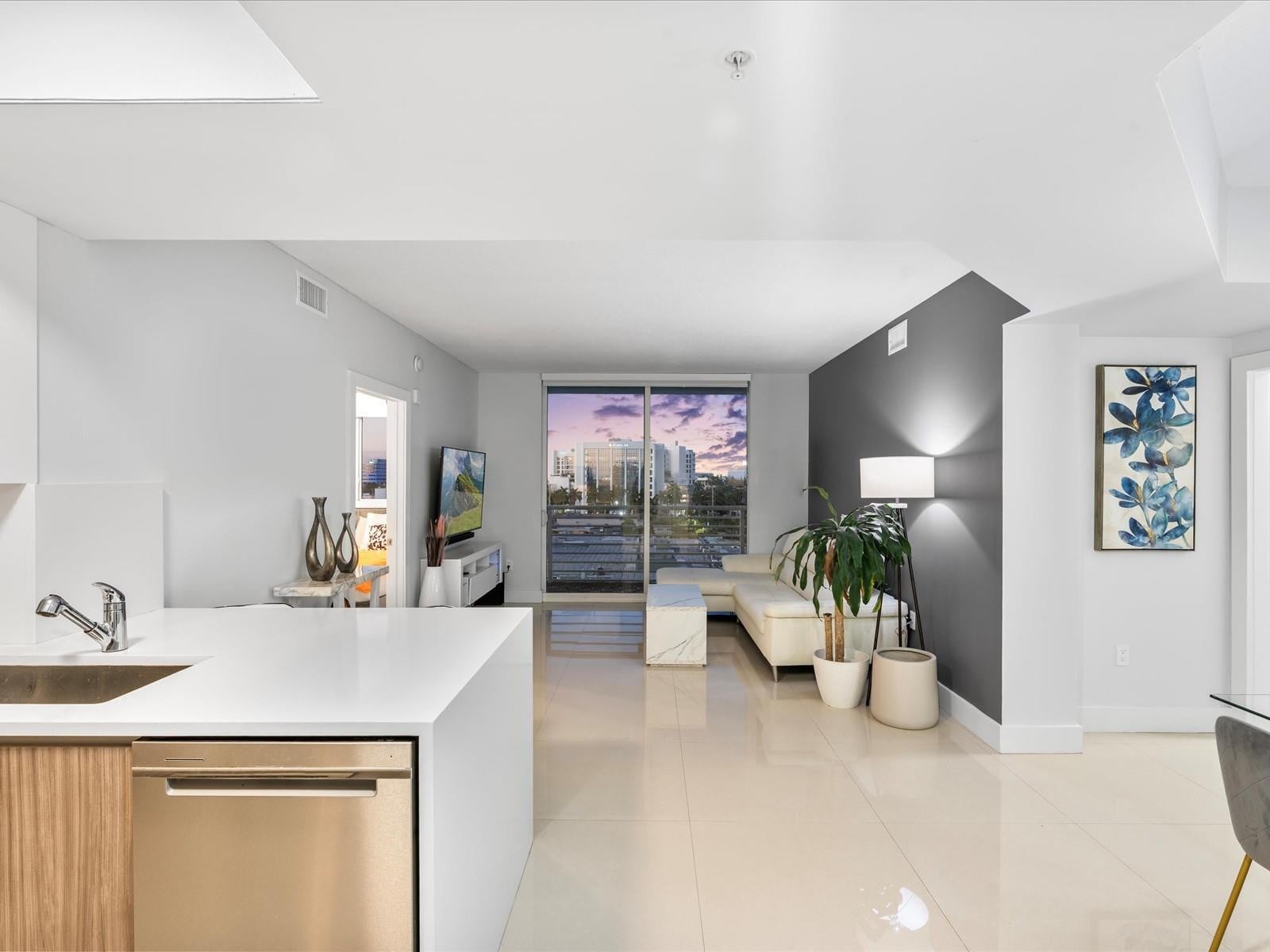 2BR – Condominium at 18800 NE 29th Avenue #704