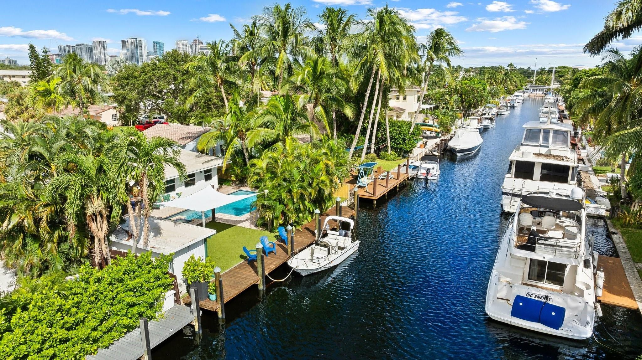3BR – SingleFamilyResidence at 1108 Mango Isle