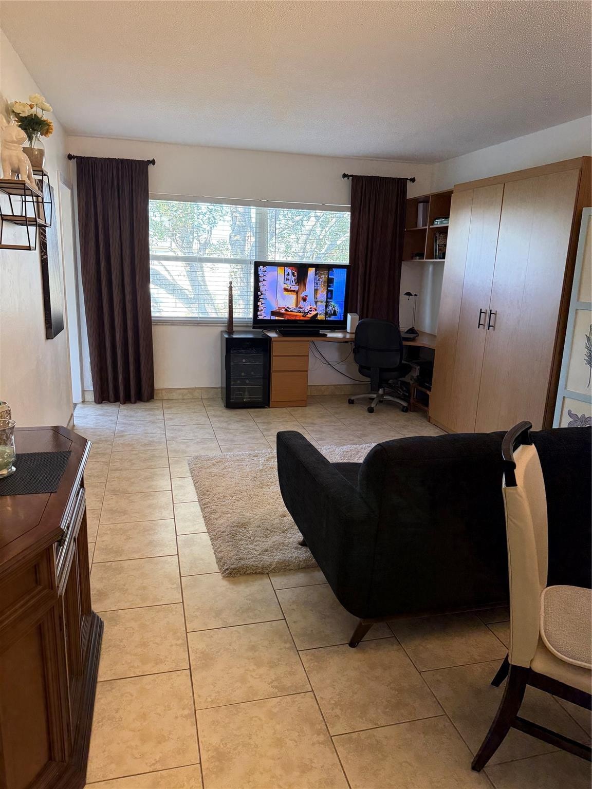 1BR – Condominium at 4331 NW 16th Street #D308