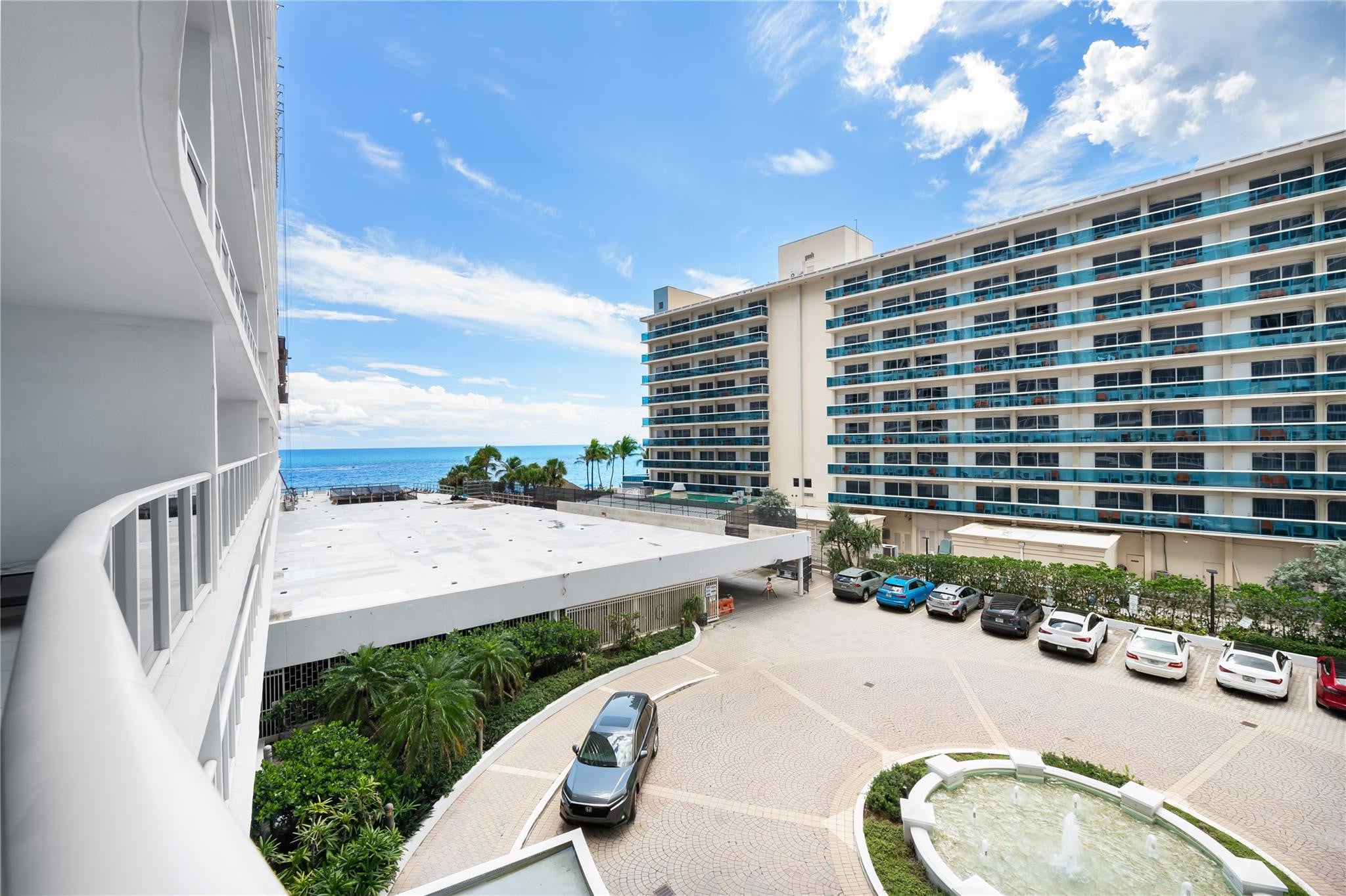 1BR – Condominium at 4100 Galt Ocean Drive #304