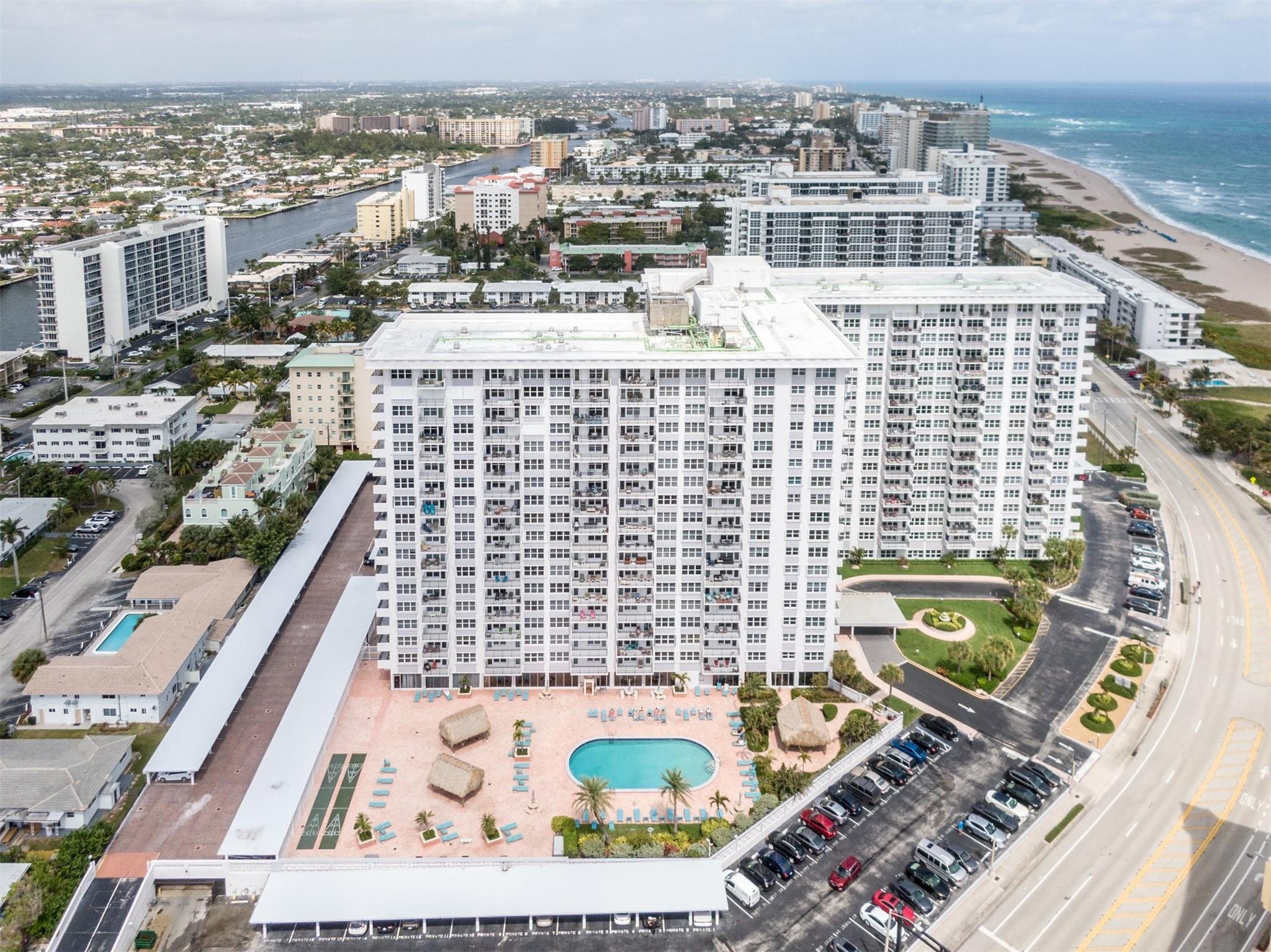 1BR – Condominium at 405 N Ocean Boulevard #727