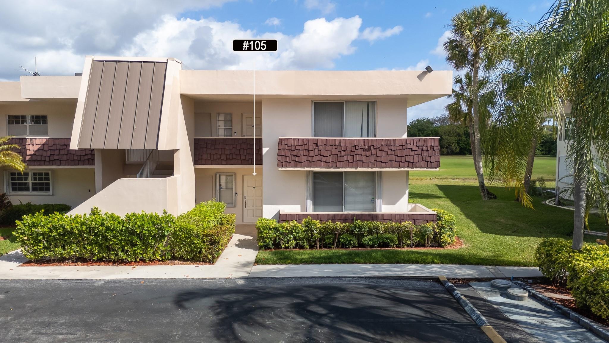 3BR – Condominium at 3001 S Palm Aire Drive #105